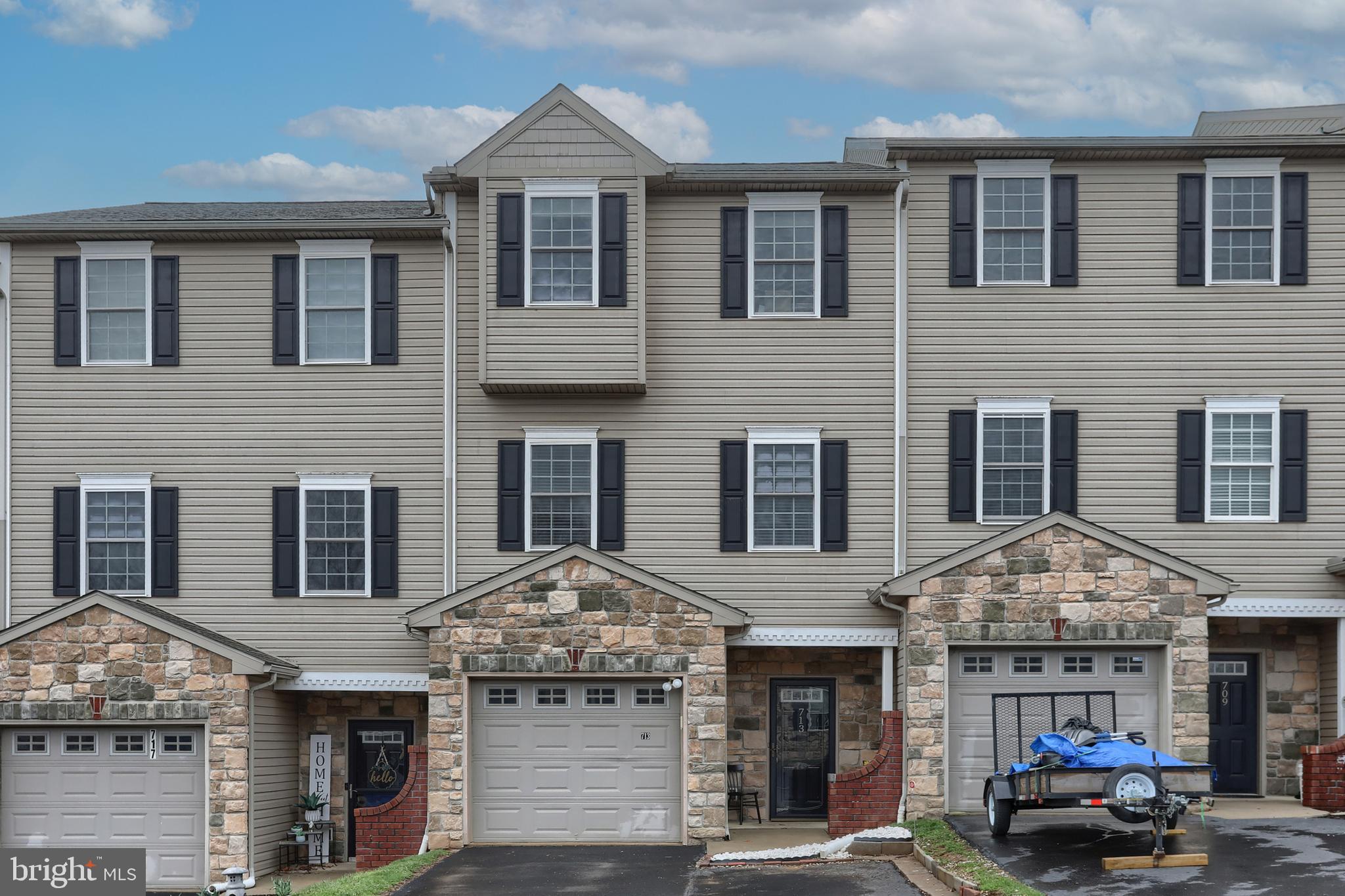 THE WOODLANDS - Residential