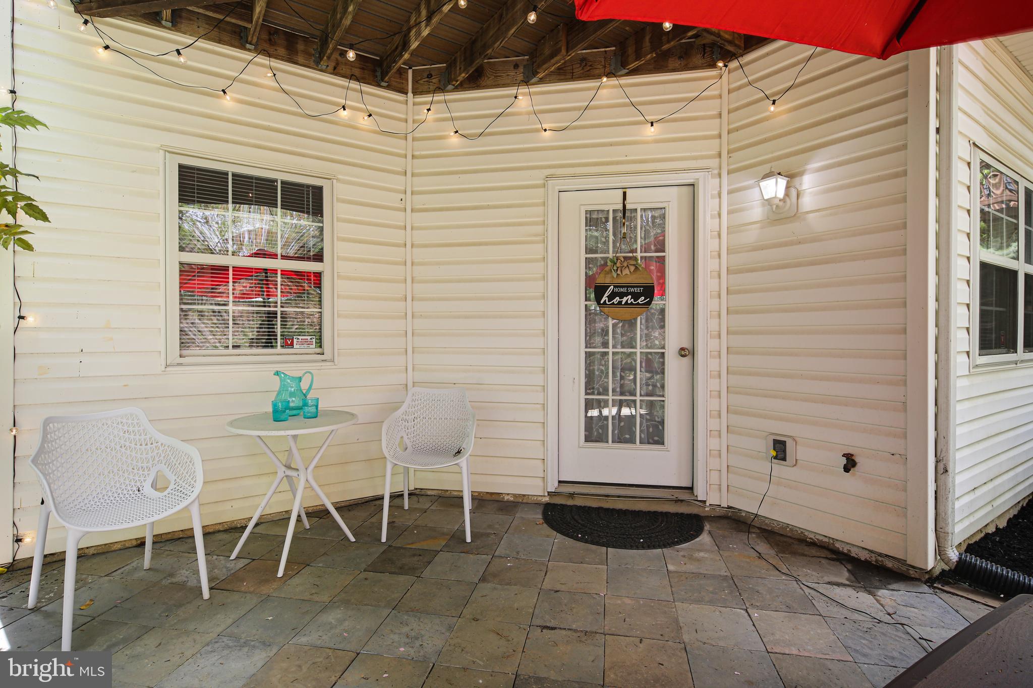 RIVER HILL - Residential