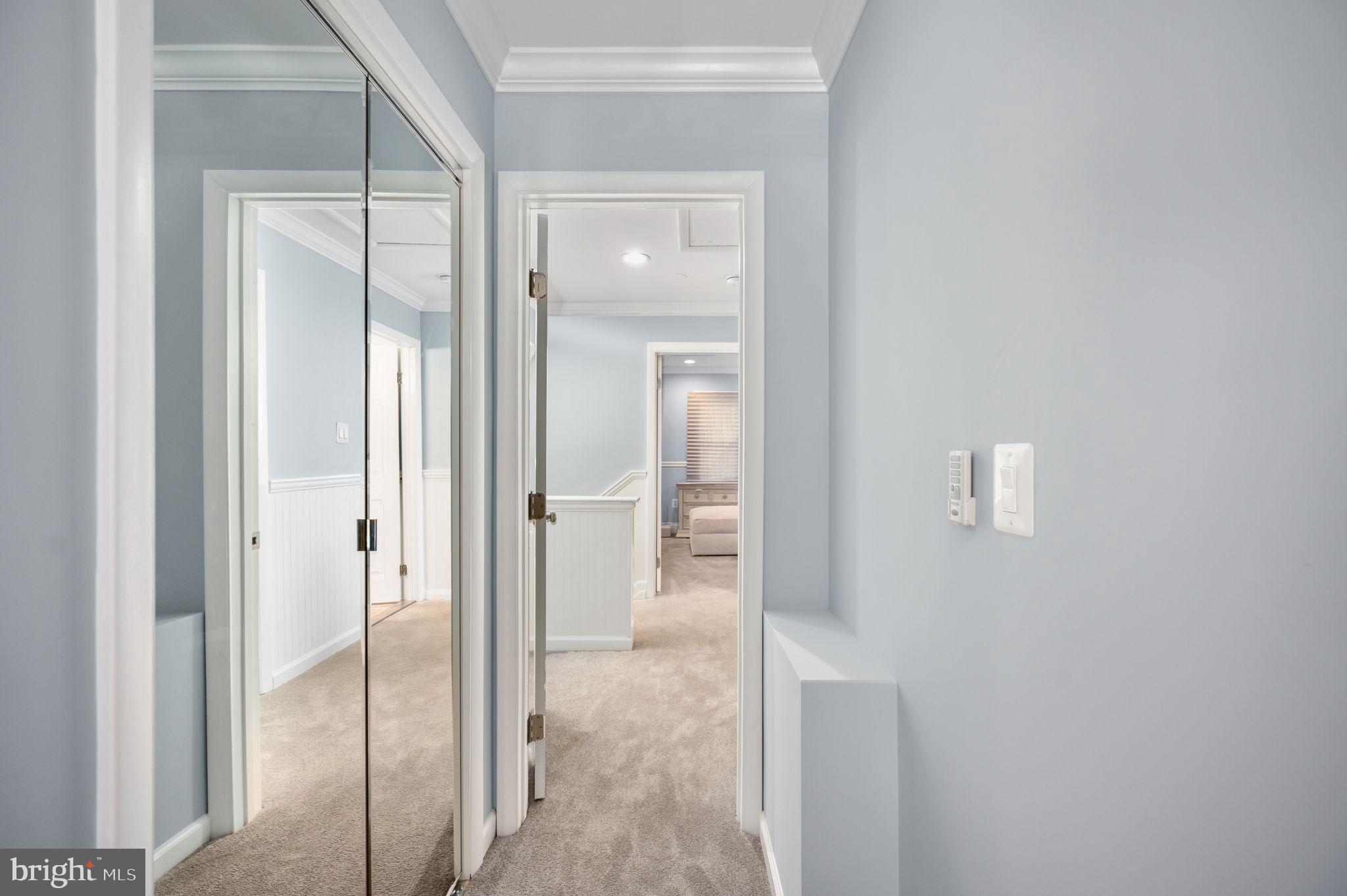 MONTCLAIR - Residential