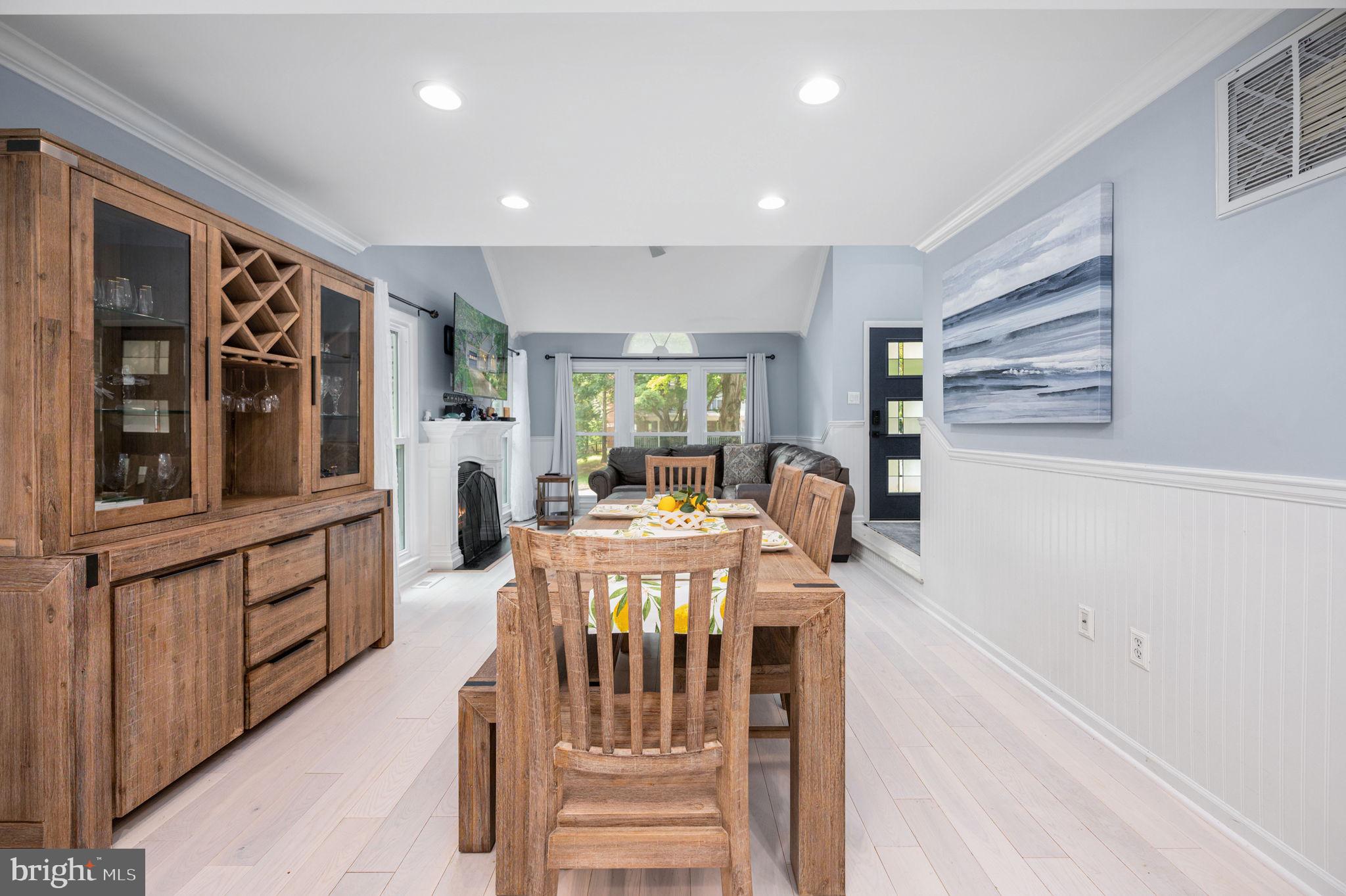 MONTCLAIR - Residential