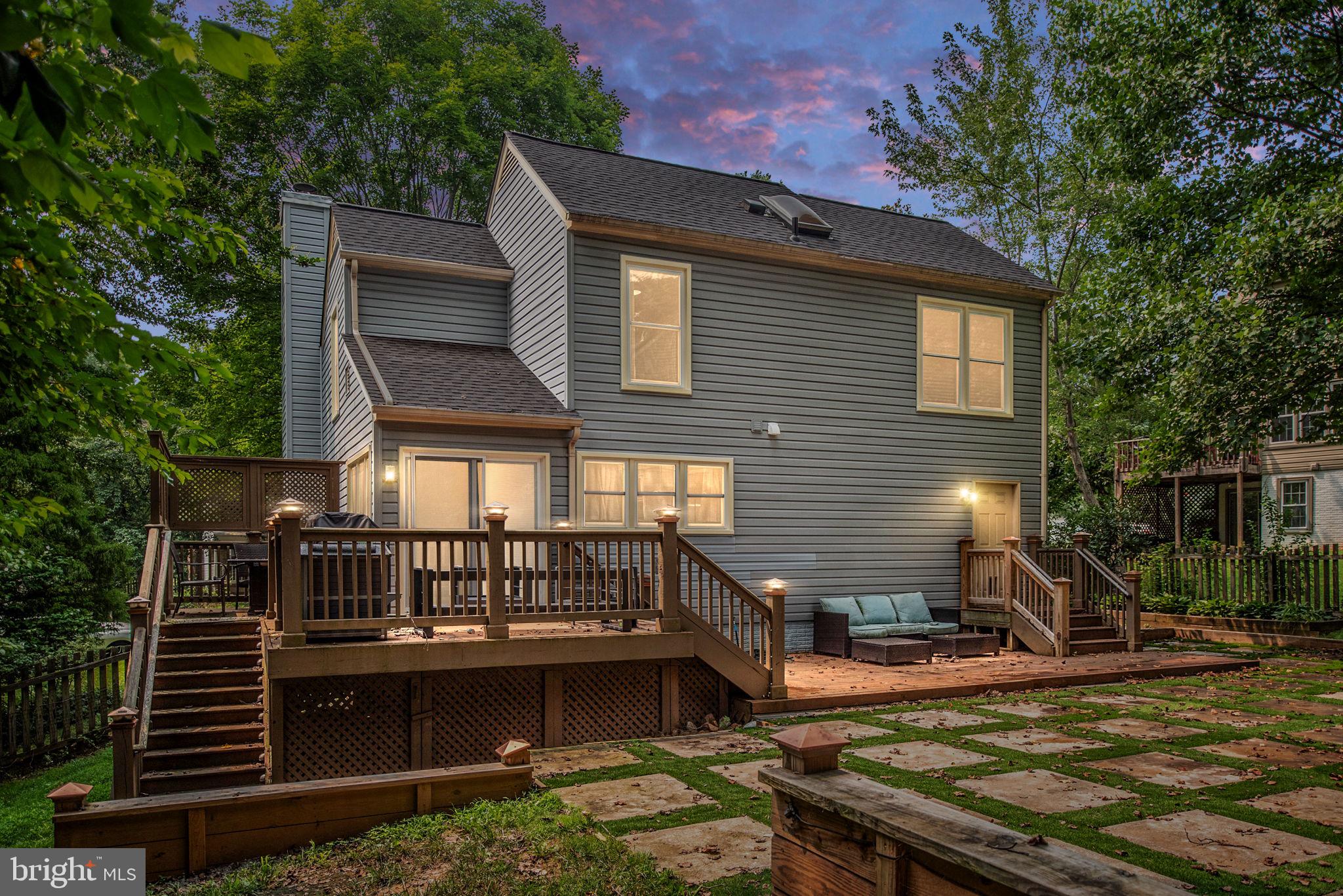 MONTCLAIR - Residential