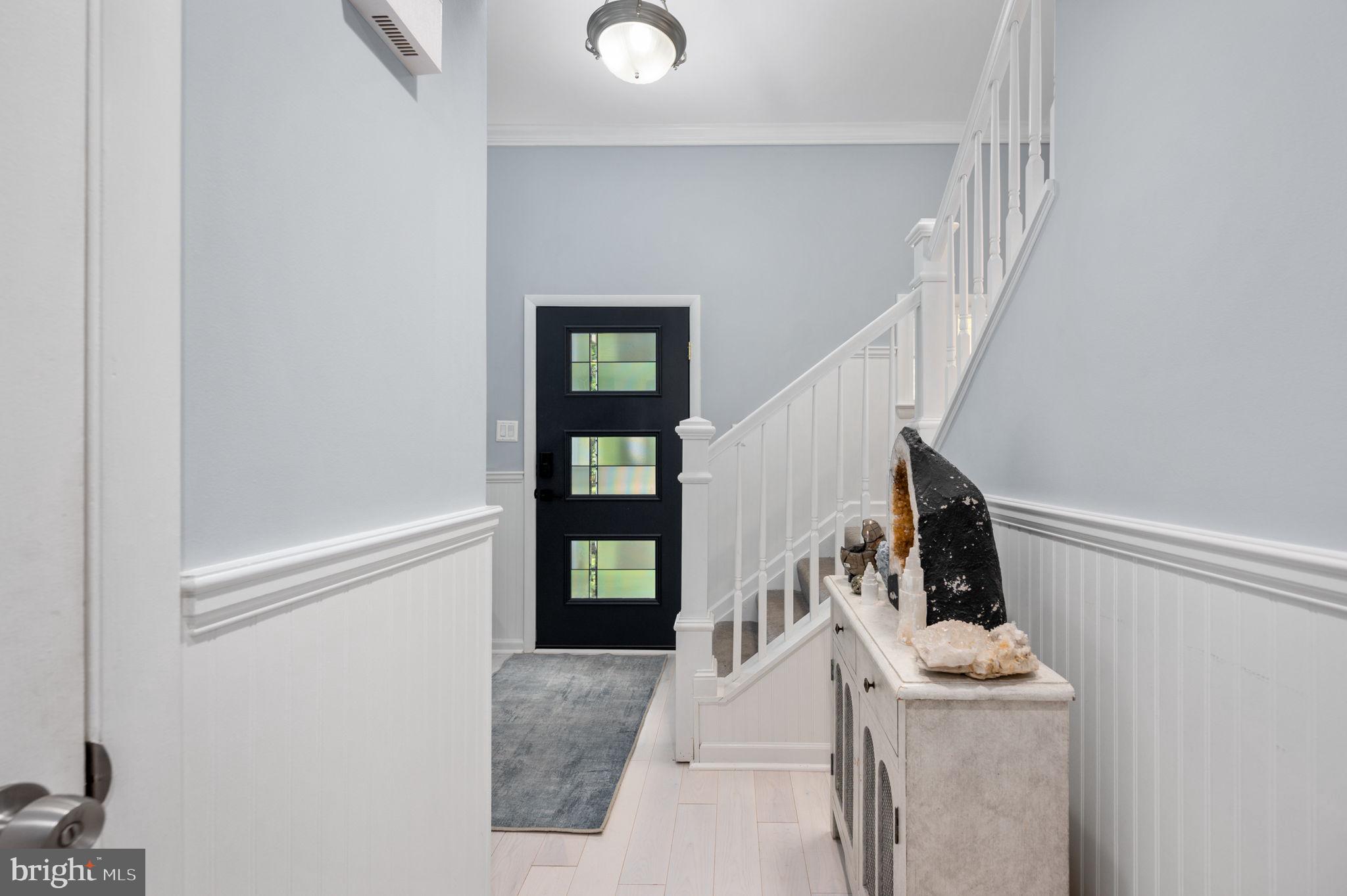 MONTCLAIR - Residential