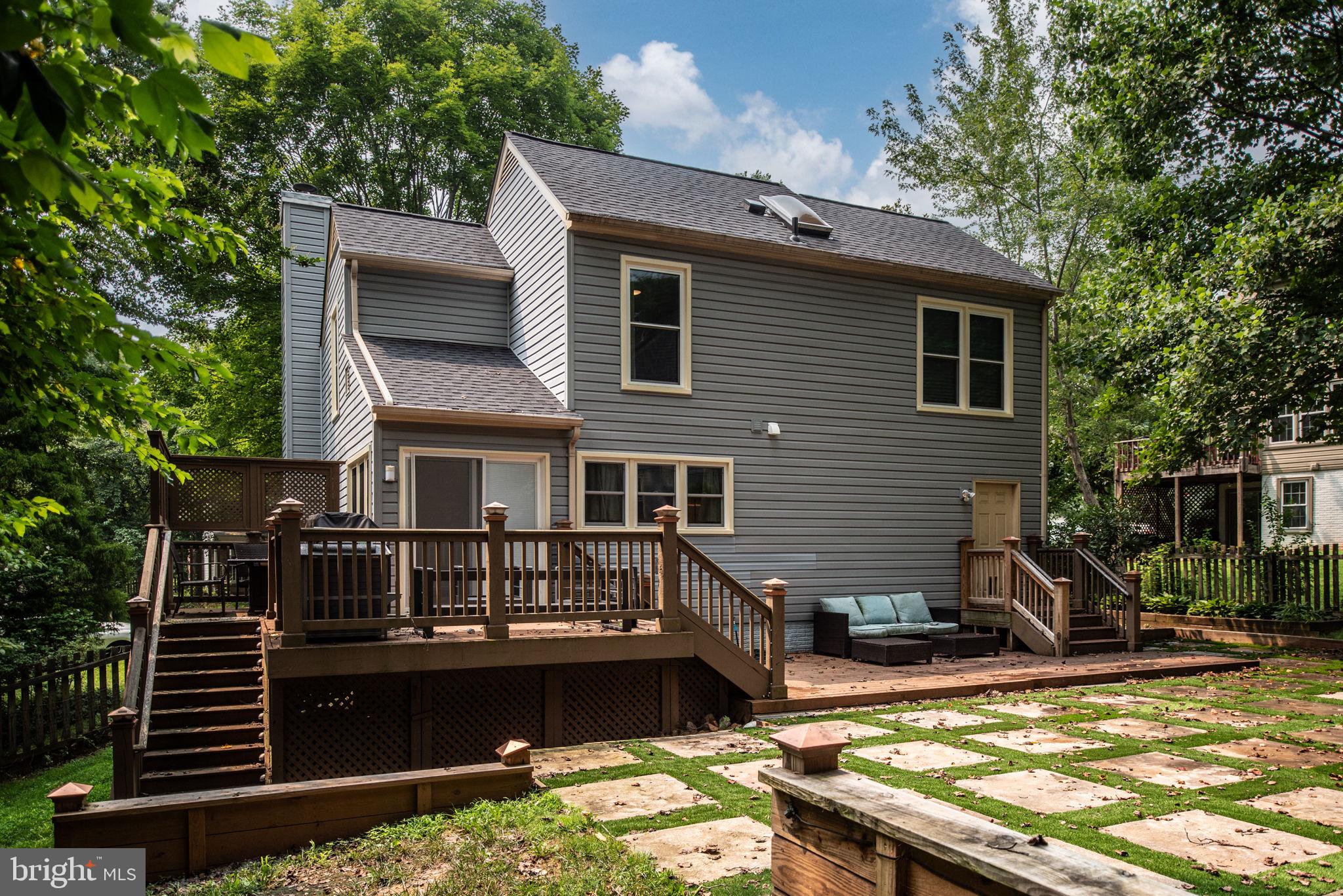 MONTCLAIR - Residential