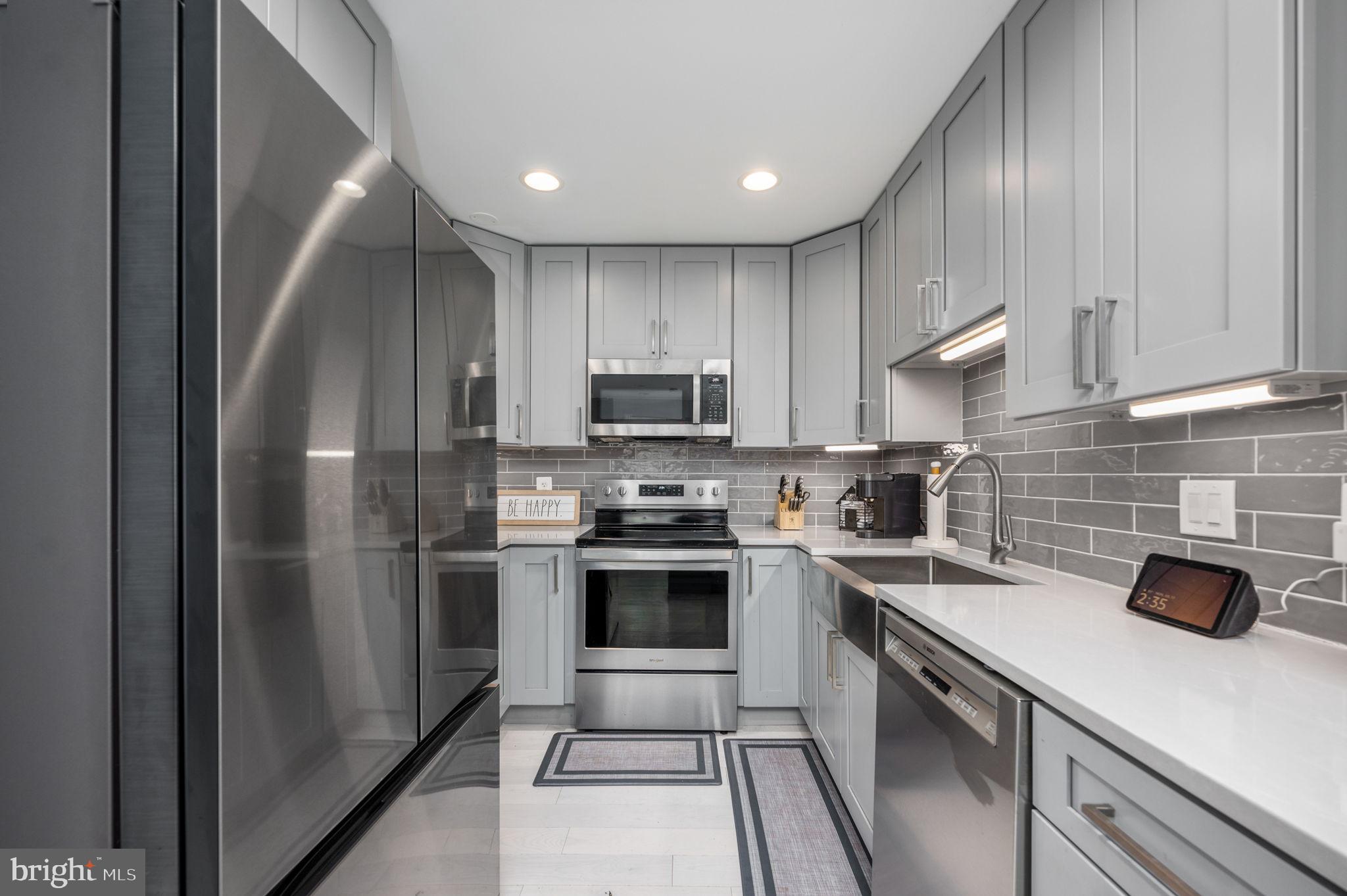 MONTCLAIR - Residential