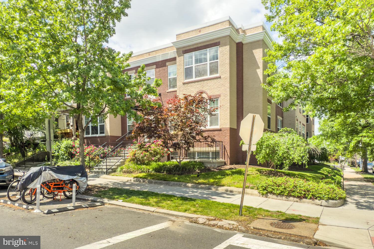 4226 7TH STREET NW 101