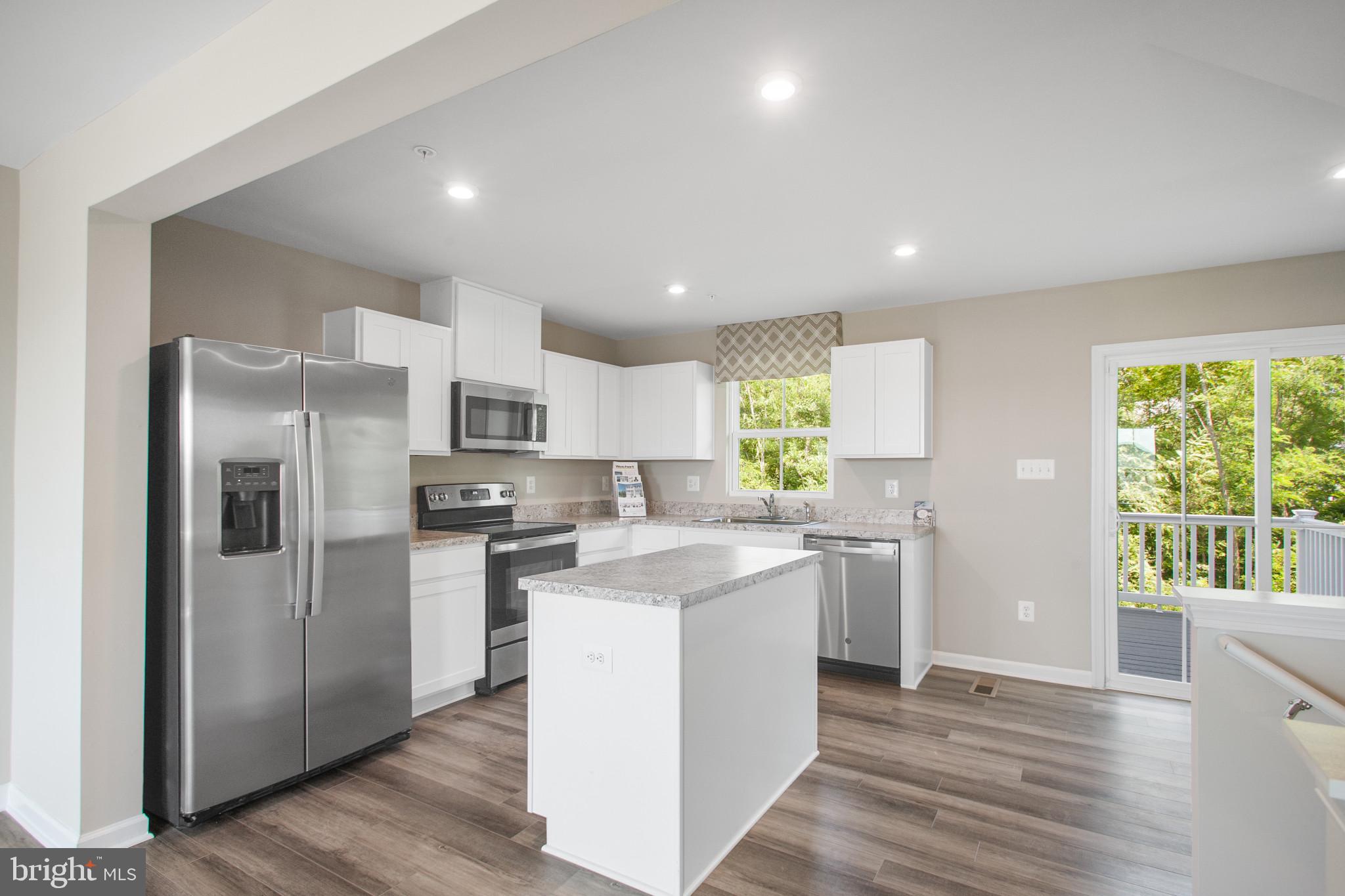 HERON POINT - Residential