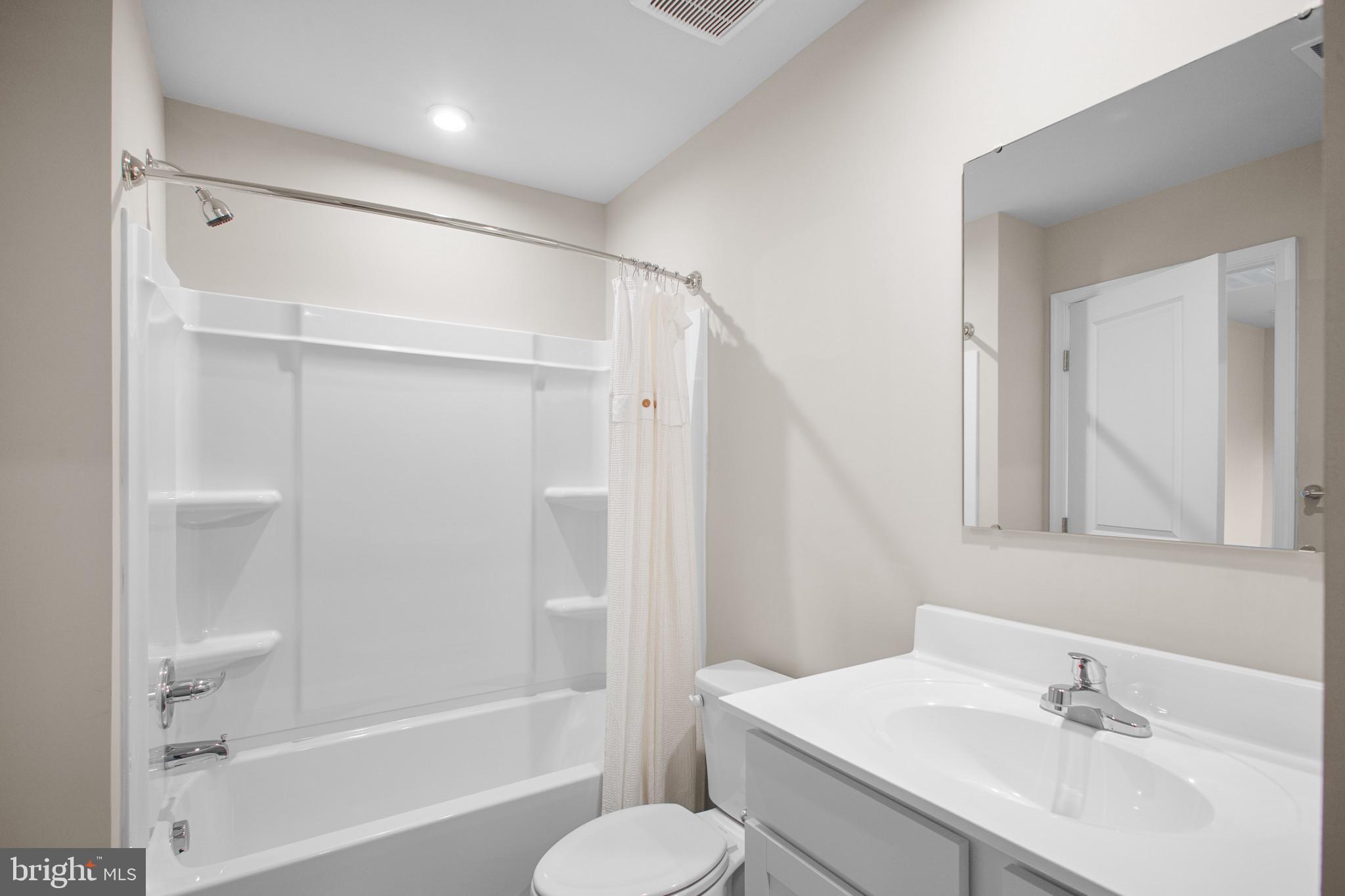 HERON POINT - Residential