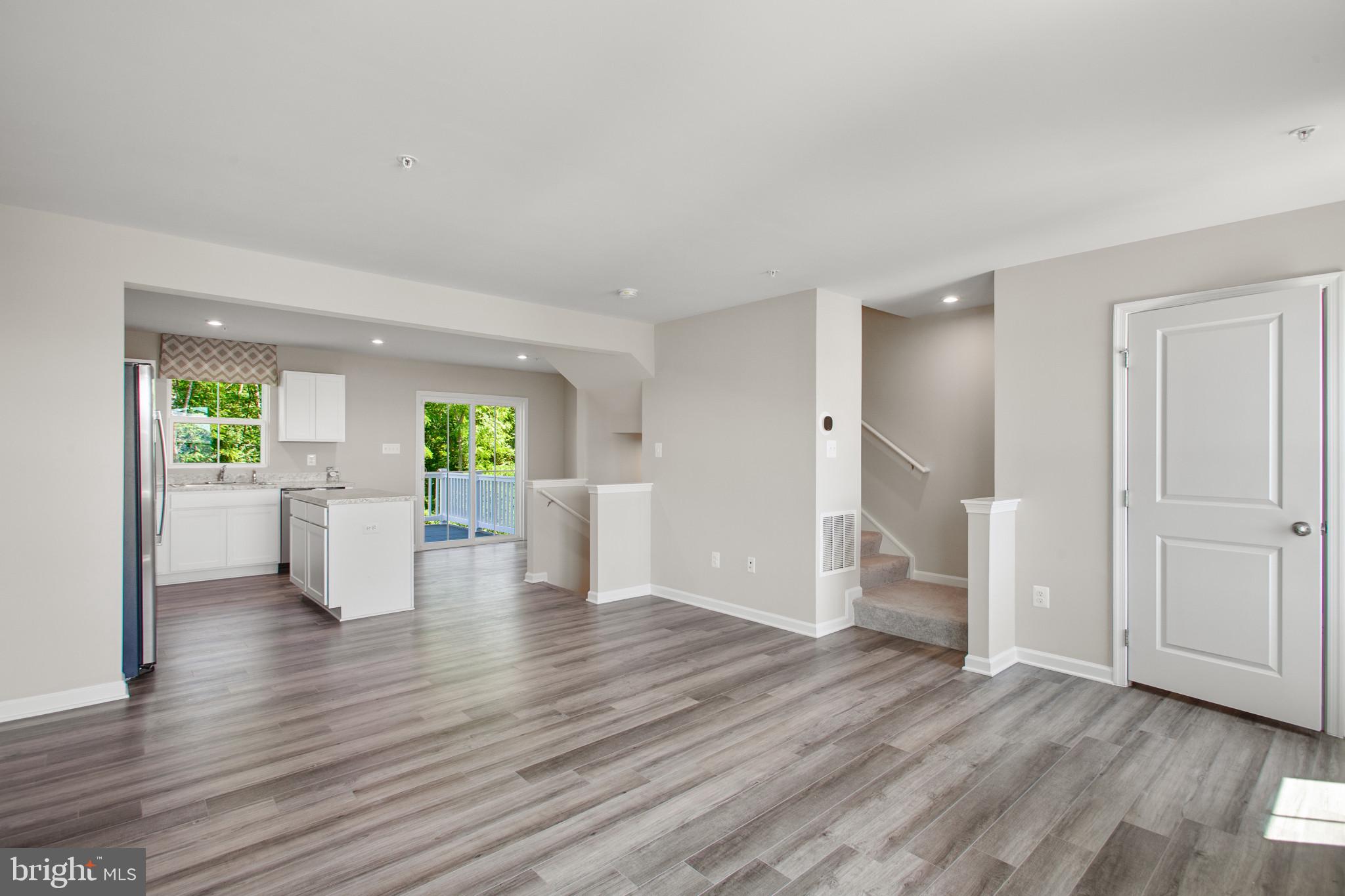 HERON POINT - Residential