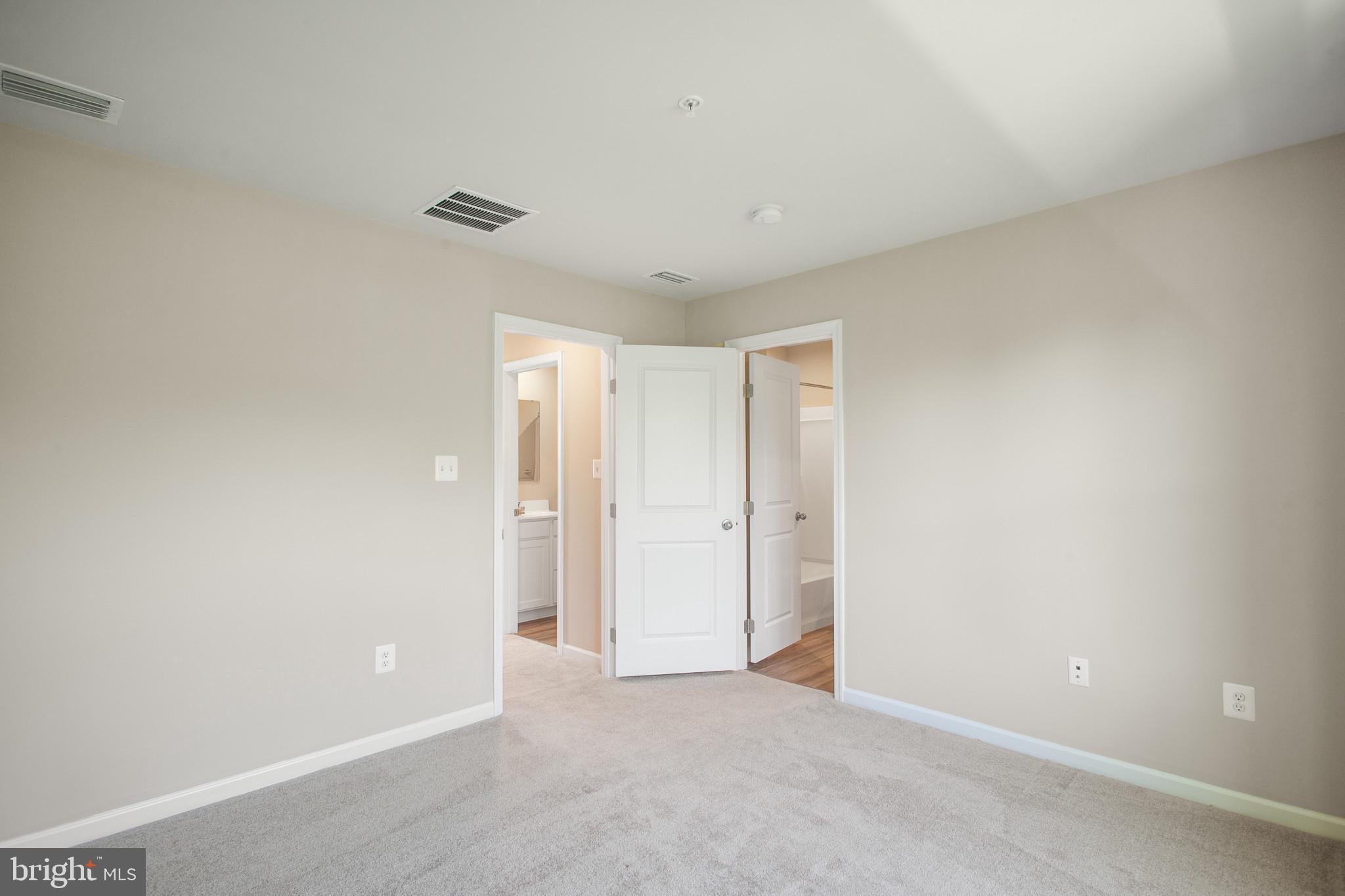 HERON POINT - Residential