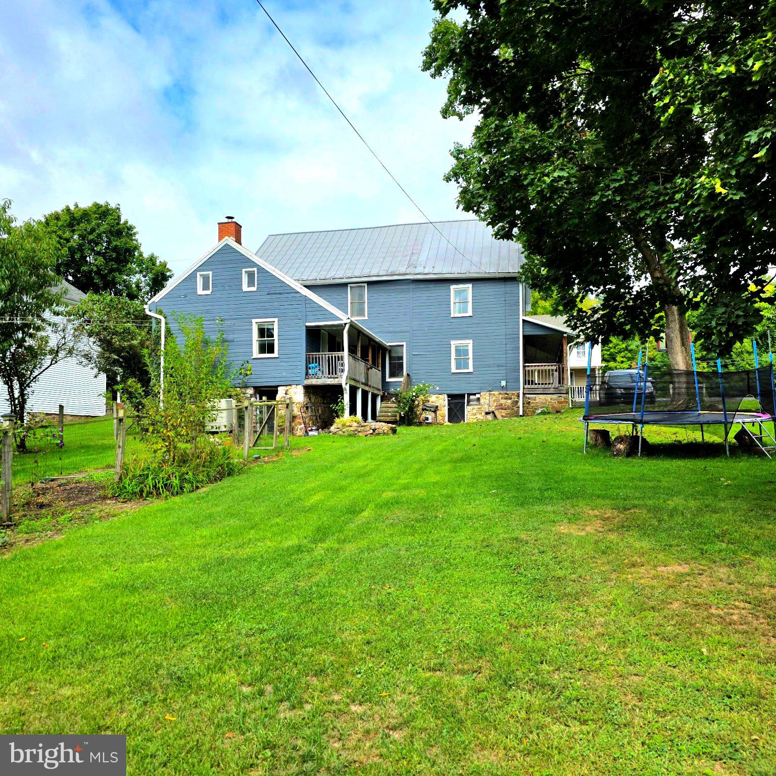 202 E MAIN STREET