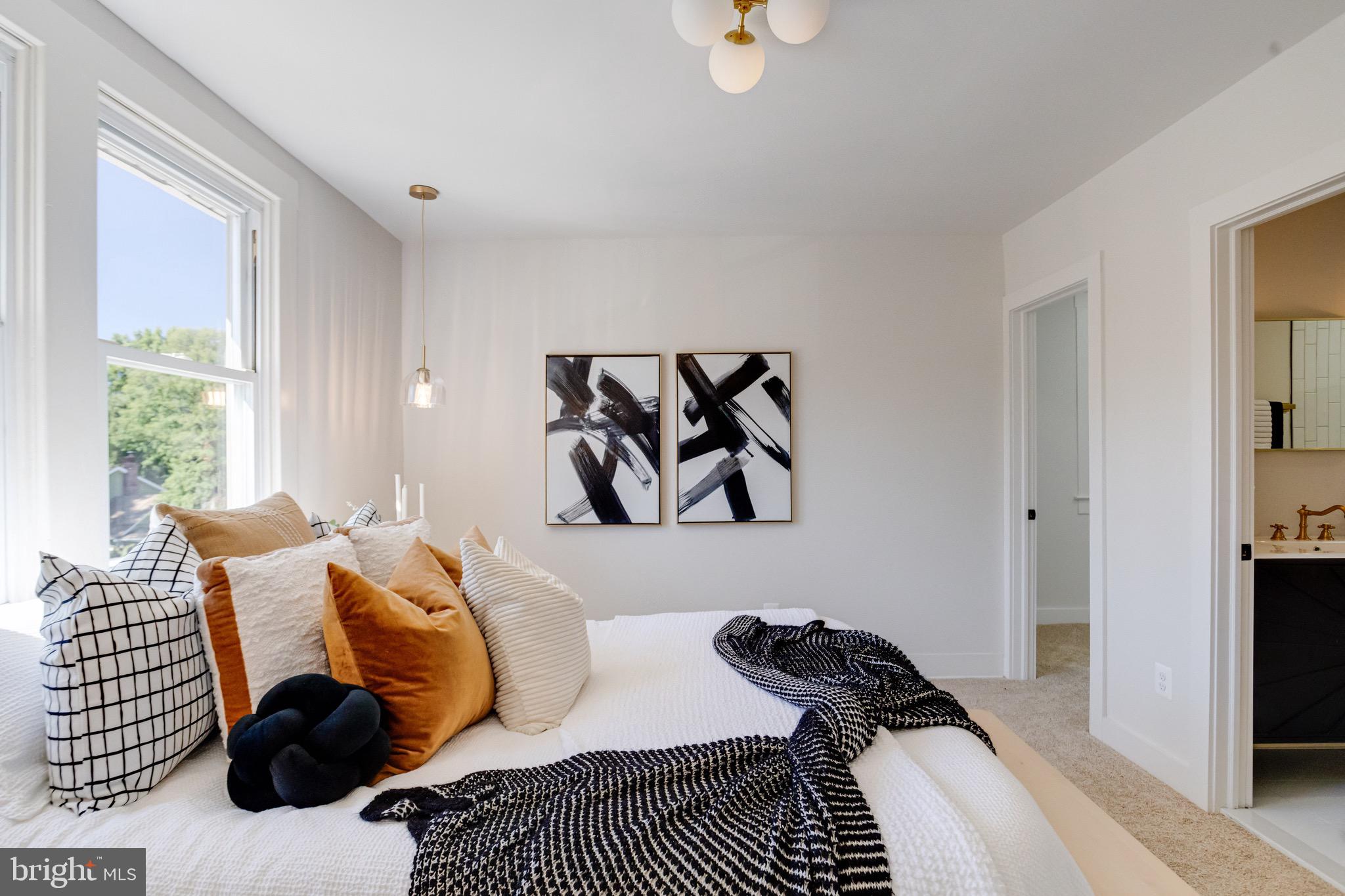PARKVILLE - Residential