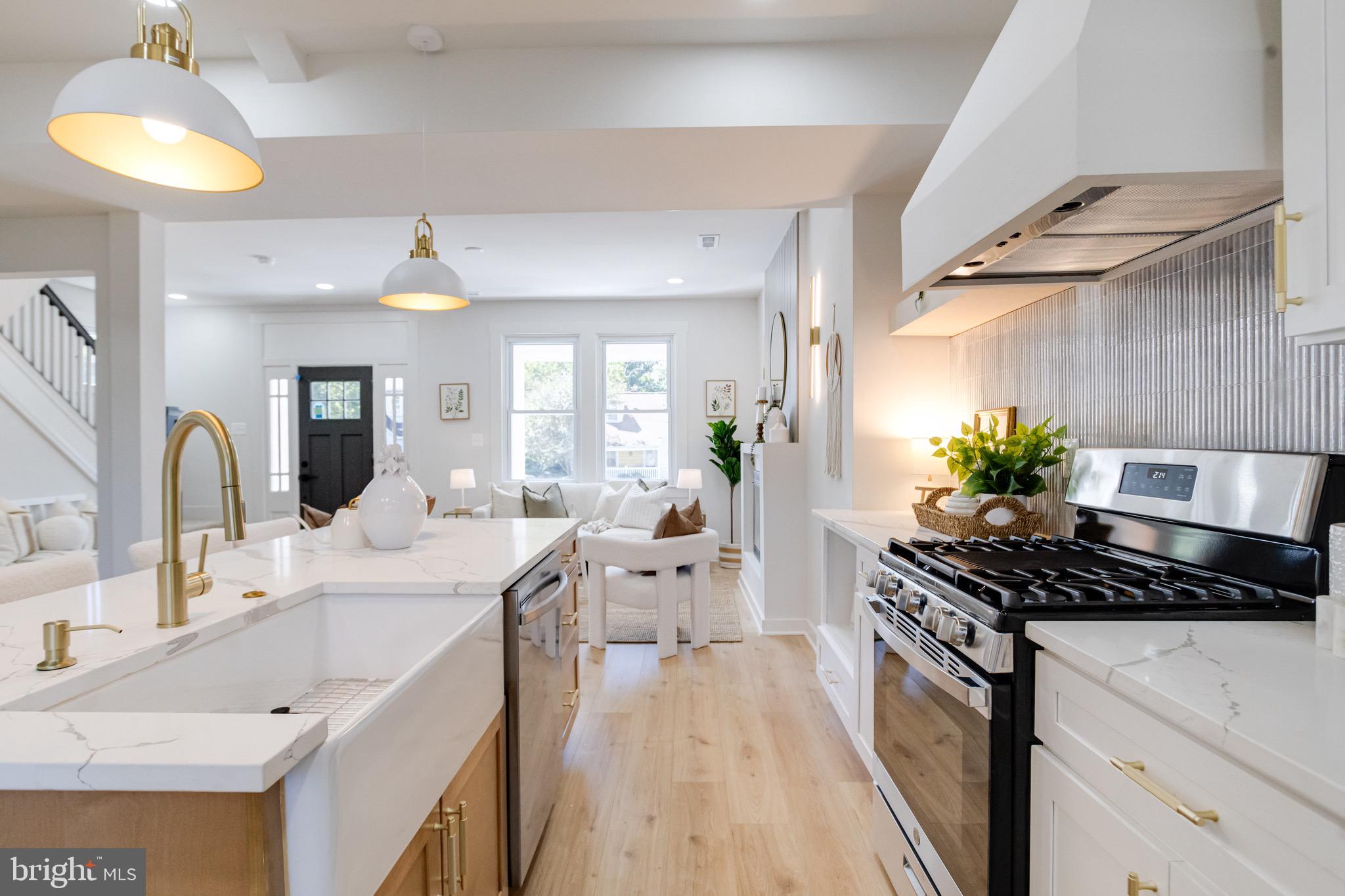PARKVILLE - Residential