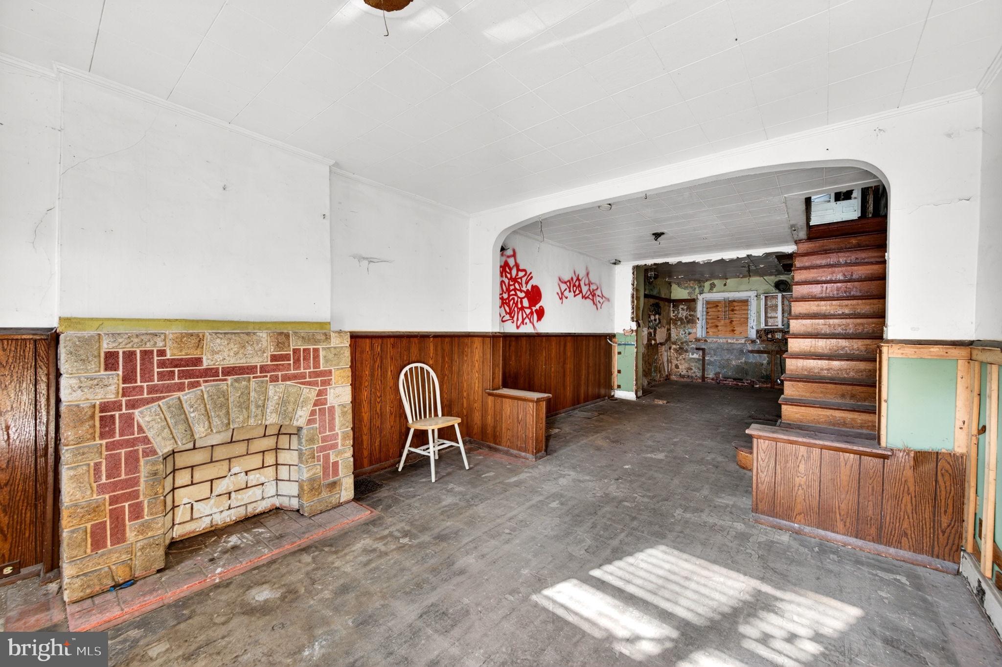MILL HILL - Residential