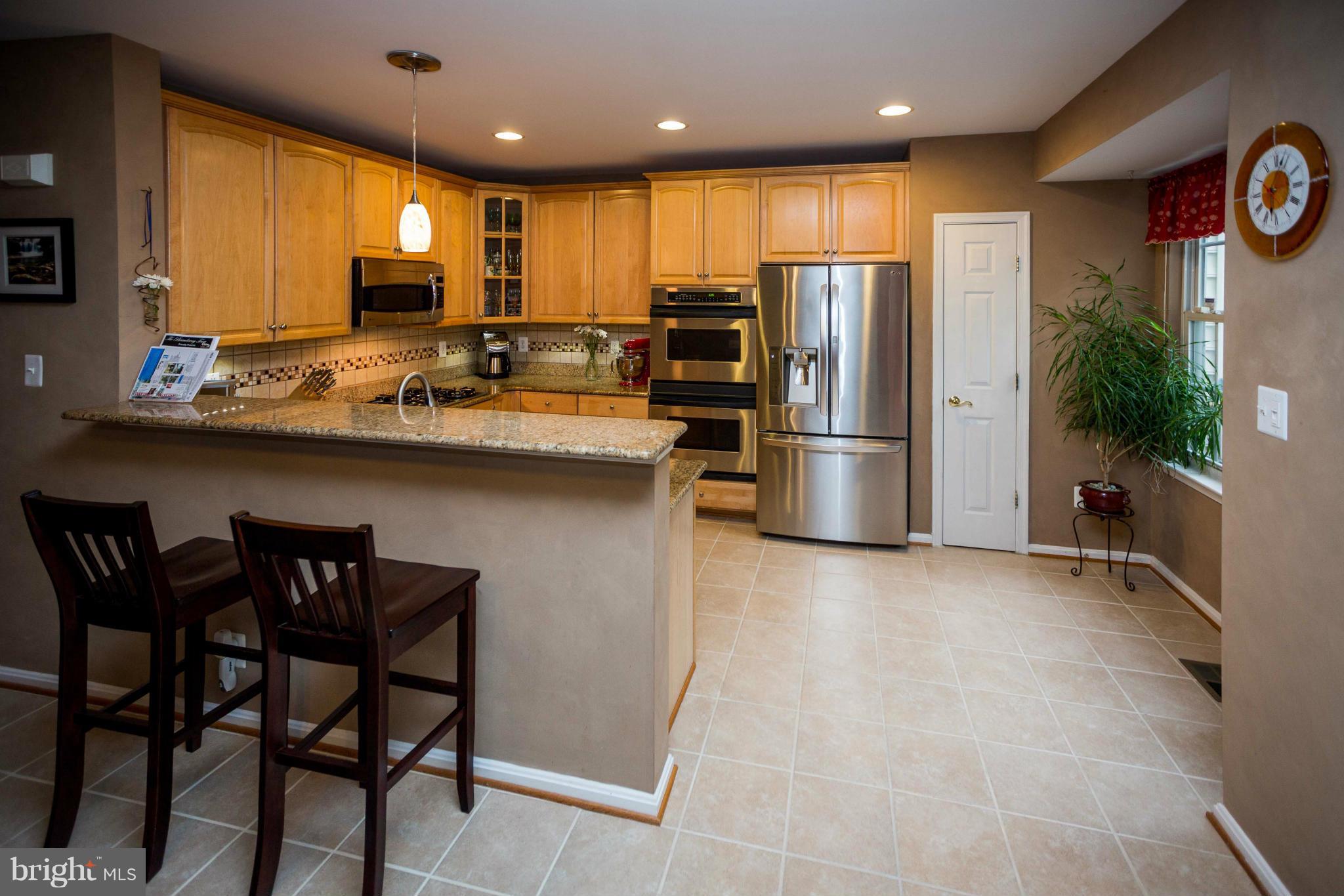 GOVERNORS GROVE - Residential