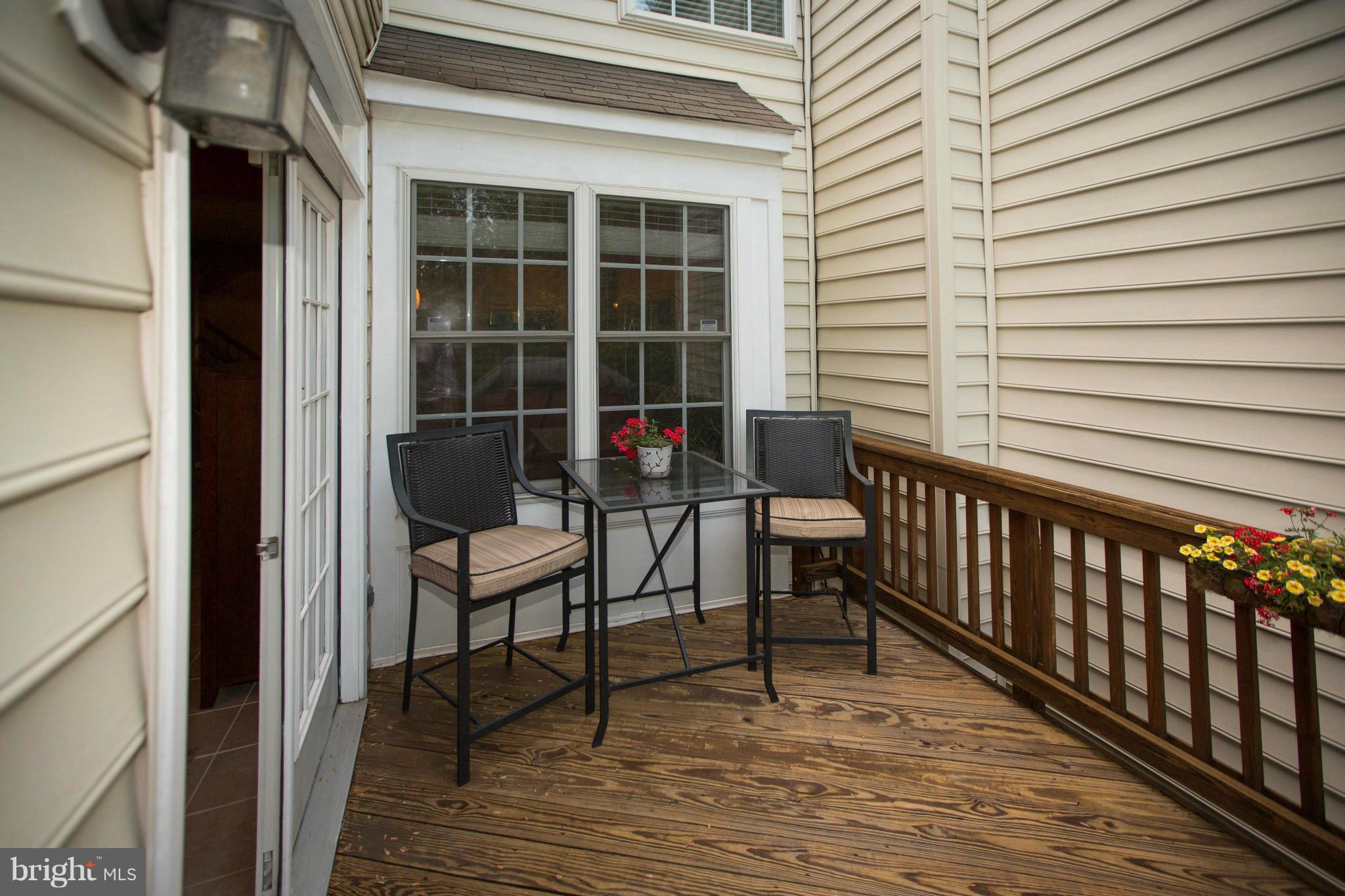 GOVERNORS GROVE - Residential