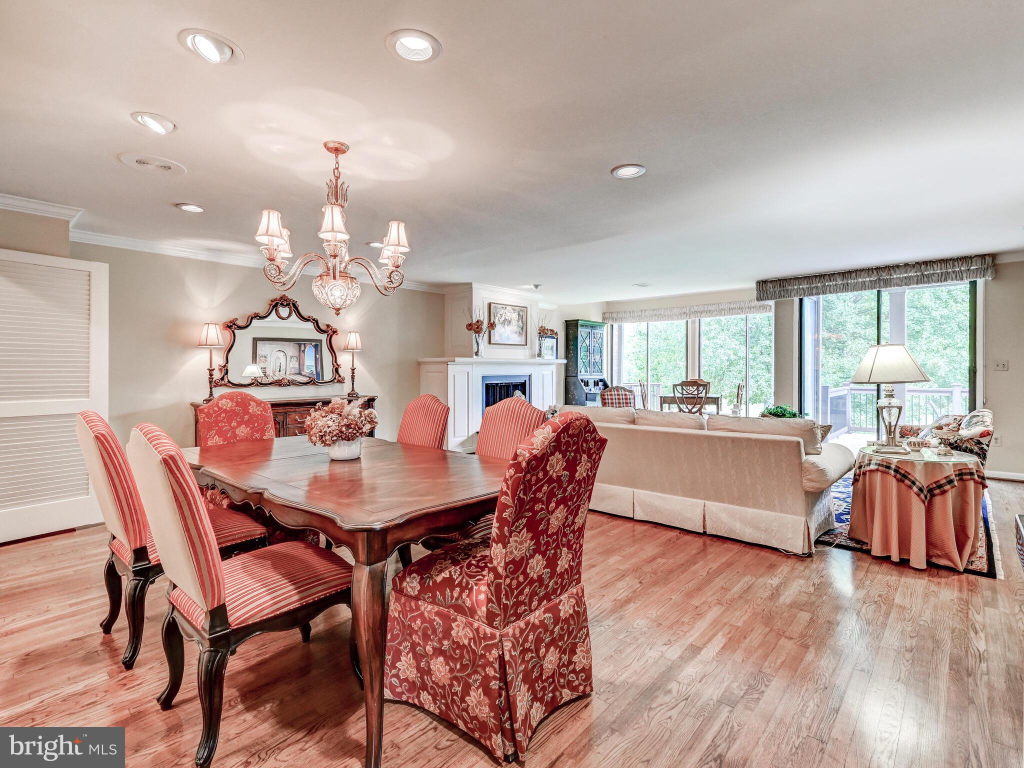 STEVENSON POST - Residential