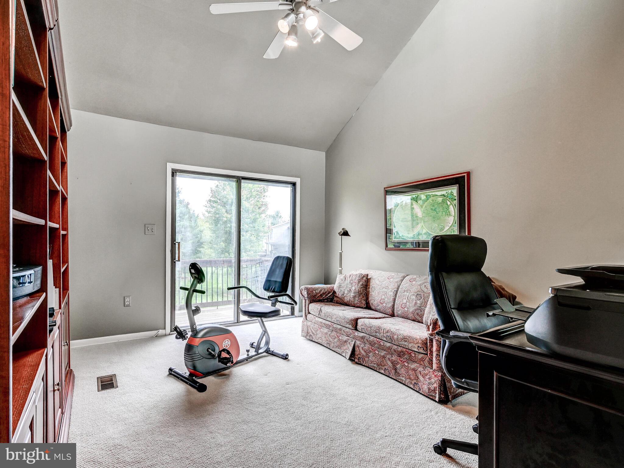 STEVENSON POST - Residential