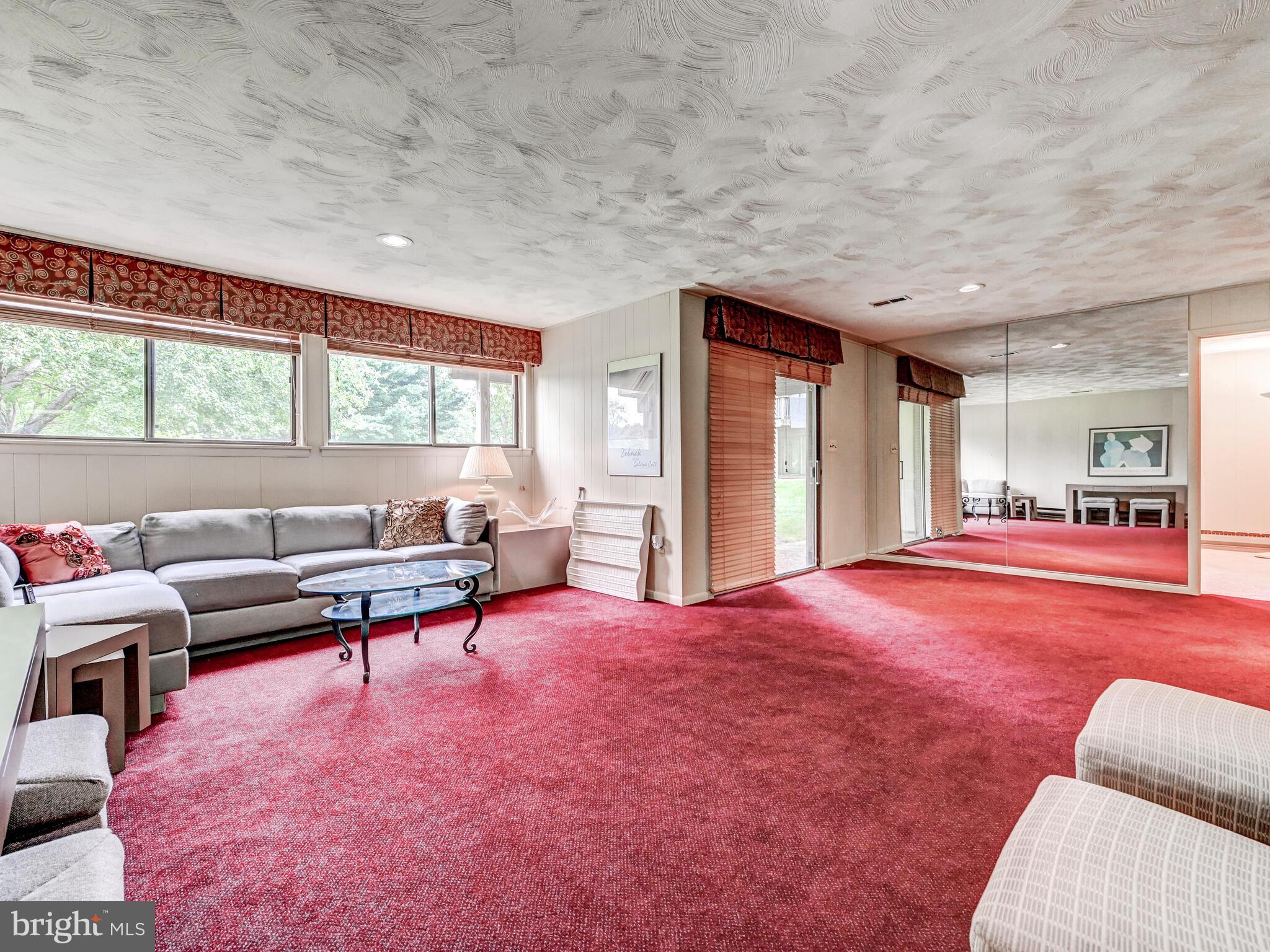 STEVENSON POST - Residential