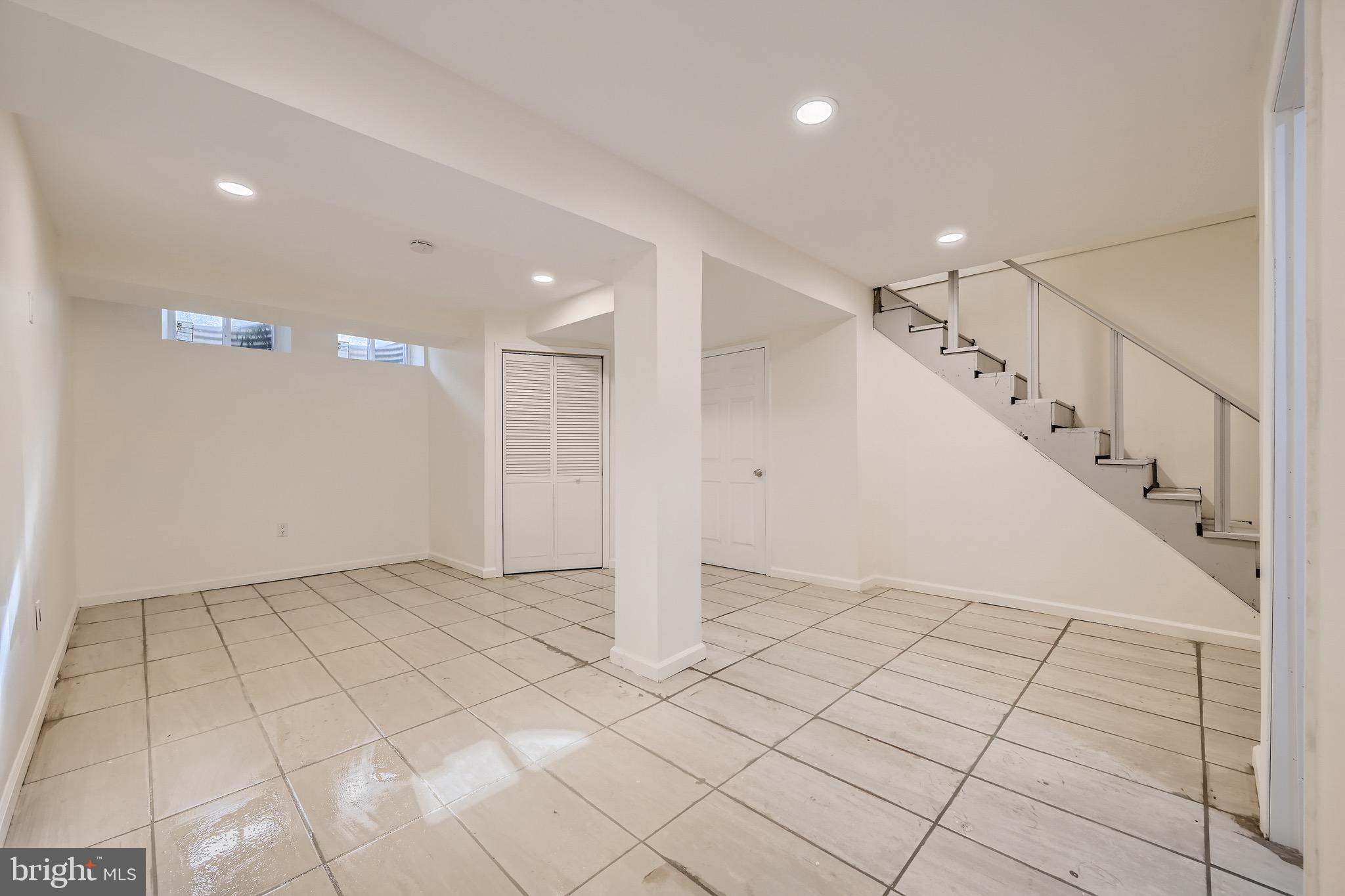 WINCHESTER - Residential