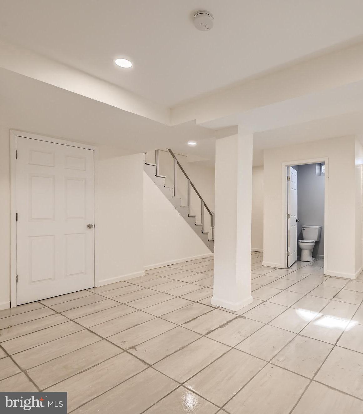 WINCHESTER - Residential