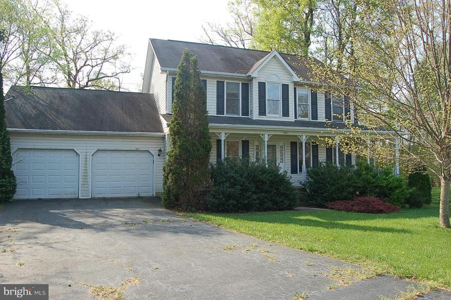 Massive Price Reduction - Great 3 bedroom 2.5 bath Colonial at the end of the Cul-de-sac.  Nice flat yard in a superior community - centrally located to shopping, interstate access, and the New Hospital.  Spacious deck overlooks a flat fenced rear yard with plenty of privacy.  Come make this your new home.