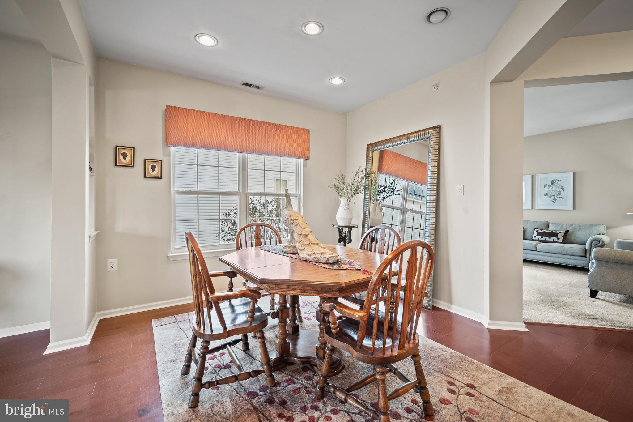 LEGACY OAKS - Residential