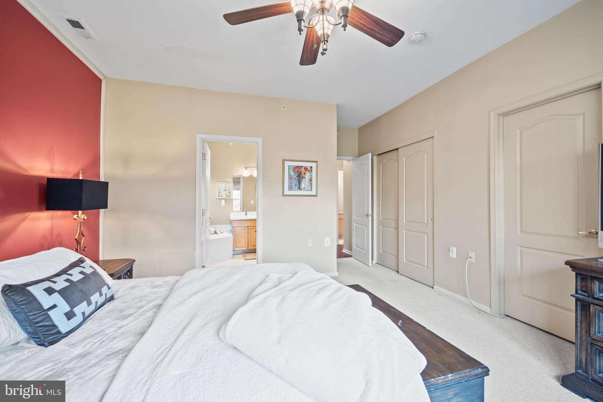 LEGACY OAKS - Residential