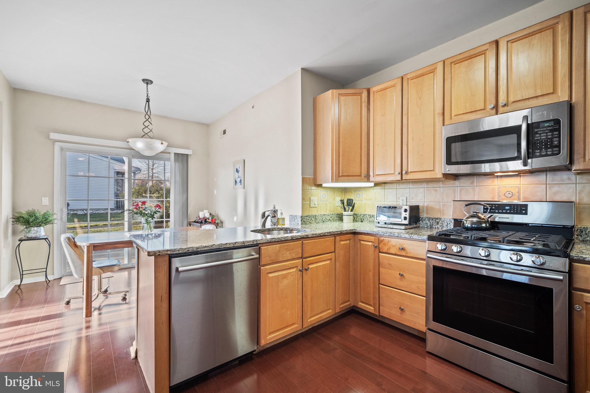 LEGACY OAKS - Residential