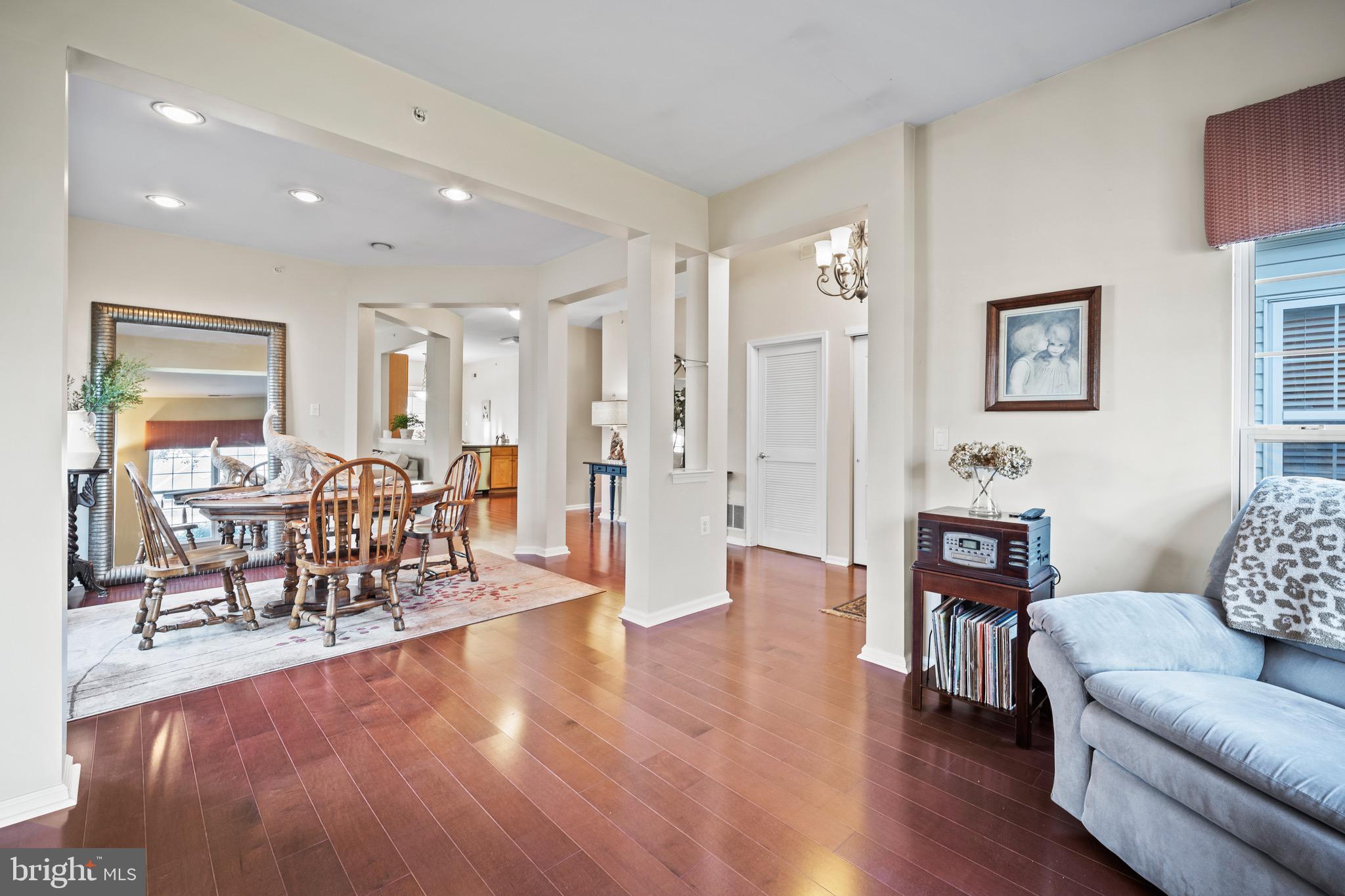 LEGACY OAKS - Residential