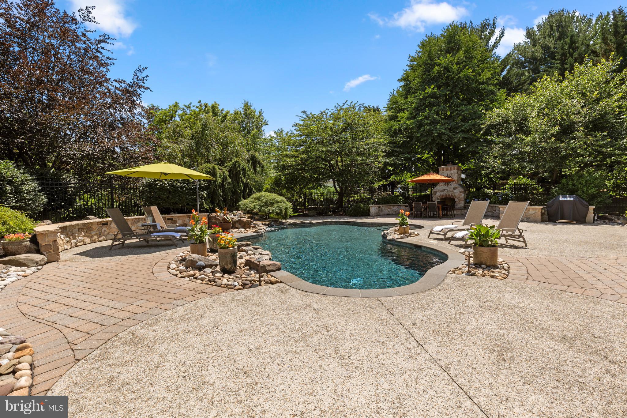 6269 RYECROFT DRIVE