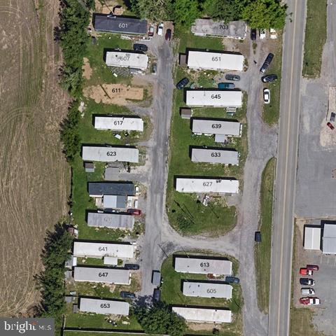605 CELDONS LANE