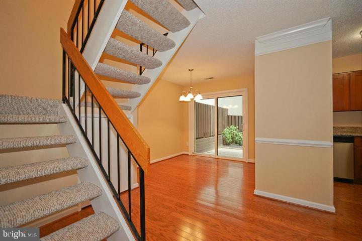 RESTON - Residential Lease