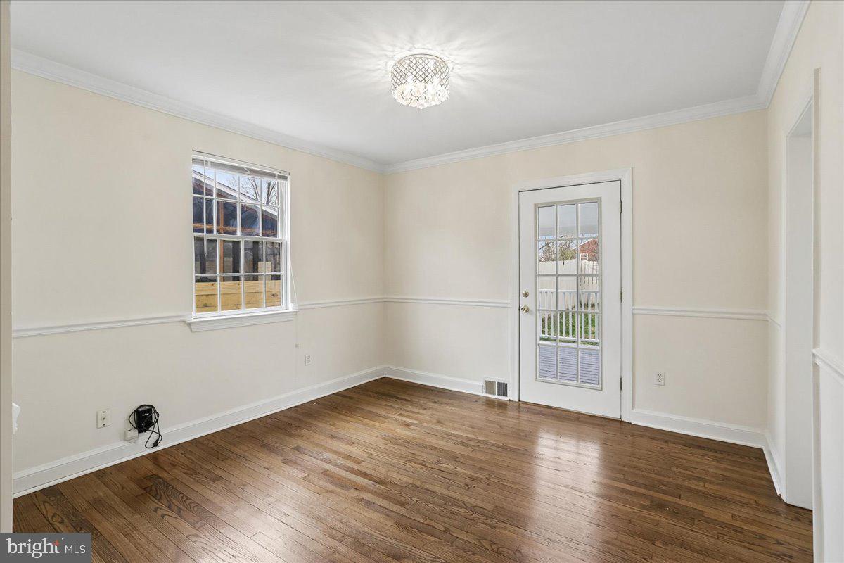 1721 S MONROE STREET S