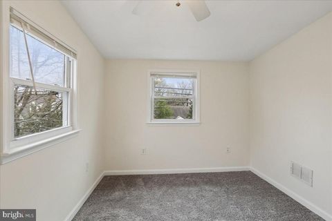 Tiny photo for 1721 S Monroe Street S, ARLINGTON, VA 22204 (MLS # VAAR2069188)