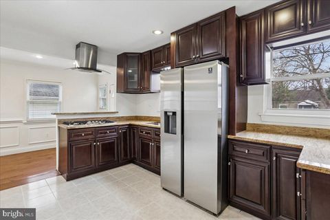 Tiny photo for 1721 S Monroe Street S, ARLINGTON, VA 22204 (MLS # VAAR2069188)