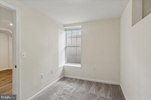 Tiny photo for 1721 S Monroe Street S, ARLINGTON, VA 22204 (MLS # VAAR2069188)