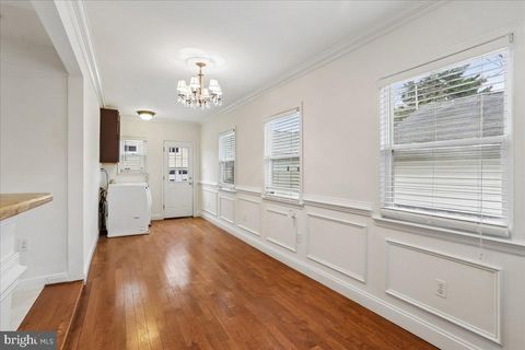 Tiny photo for 1721 S Monroe Street S, ARLINGTON, VA 22204 (MLS # VAAR2069188)