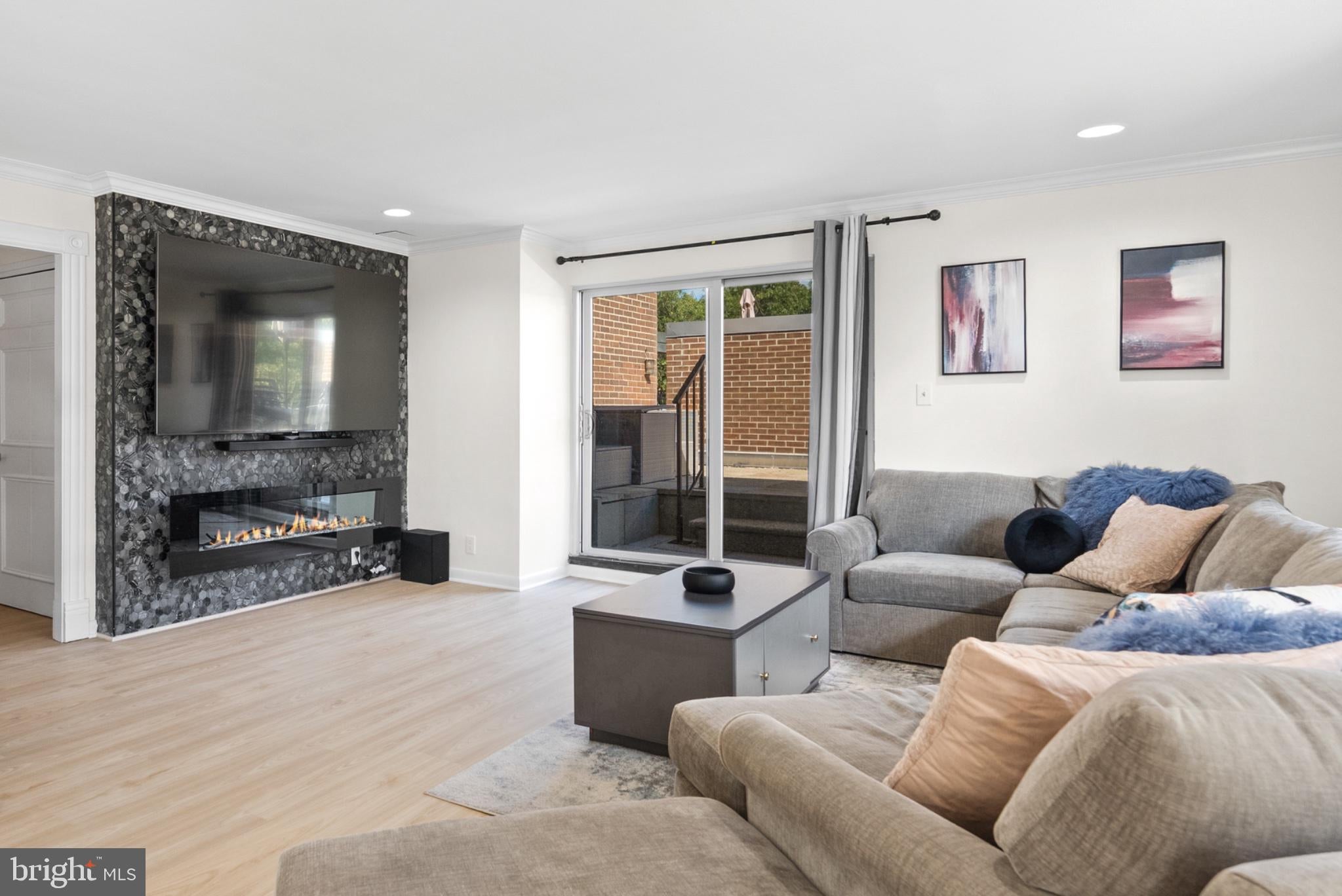 520 N STREET SW S-430 & S-429