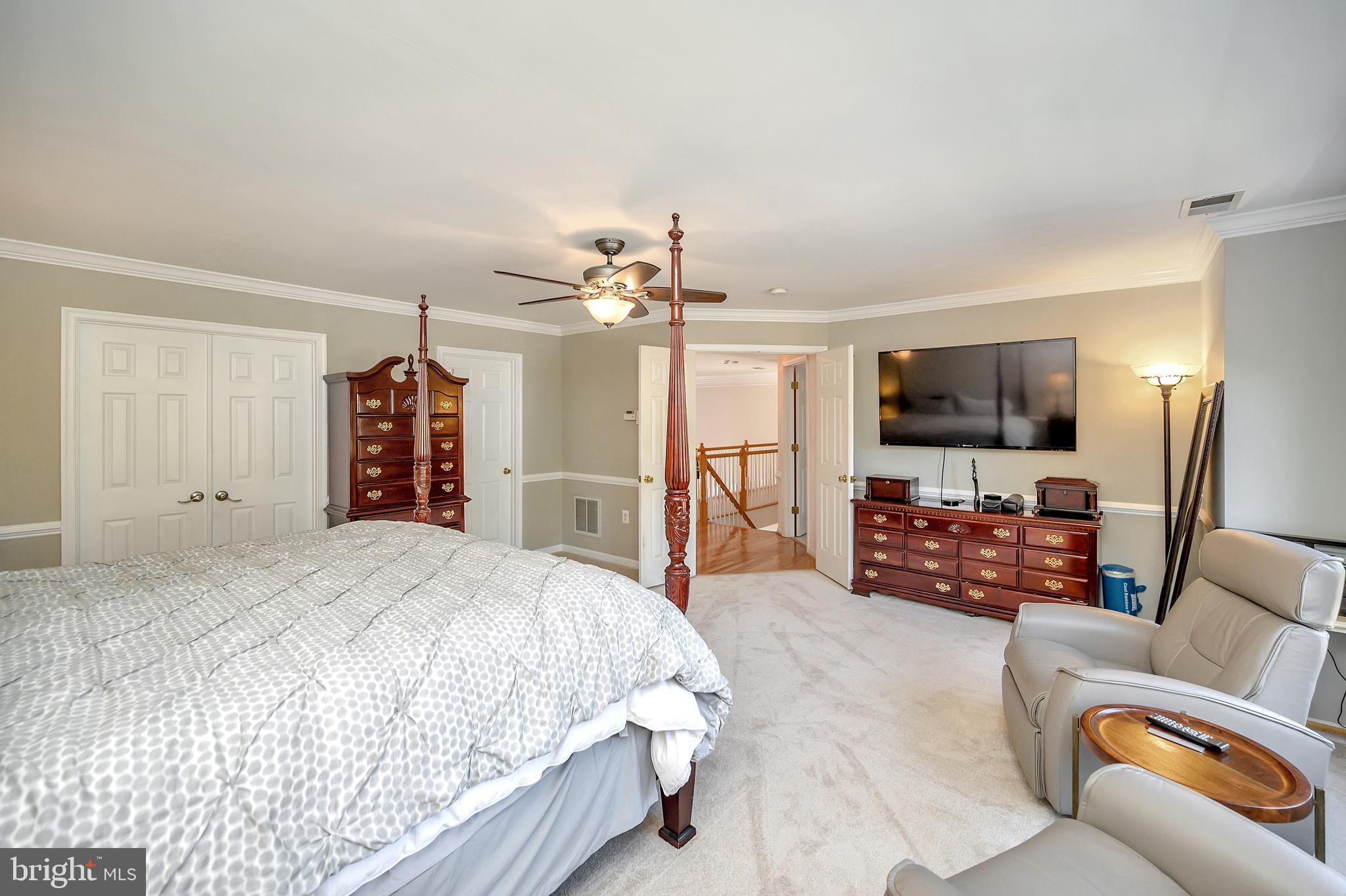 CLIFTON CREST - Residential