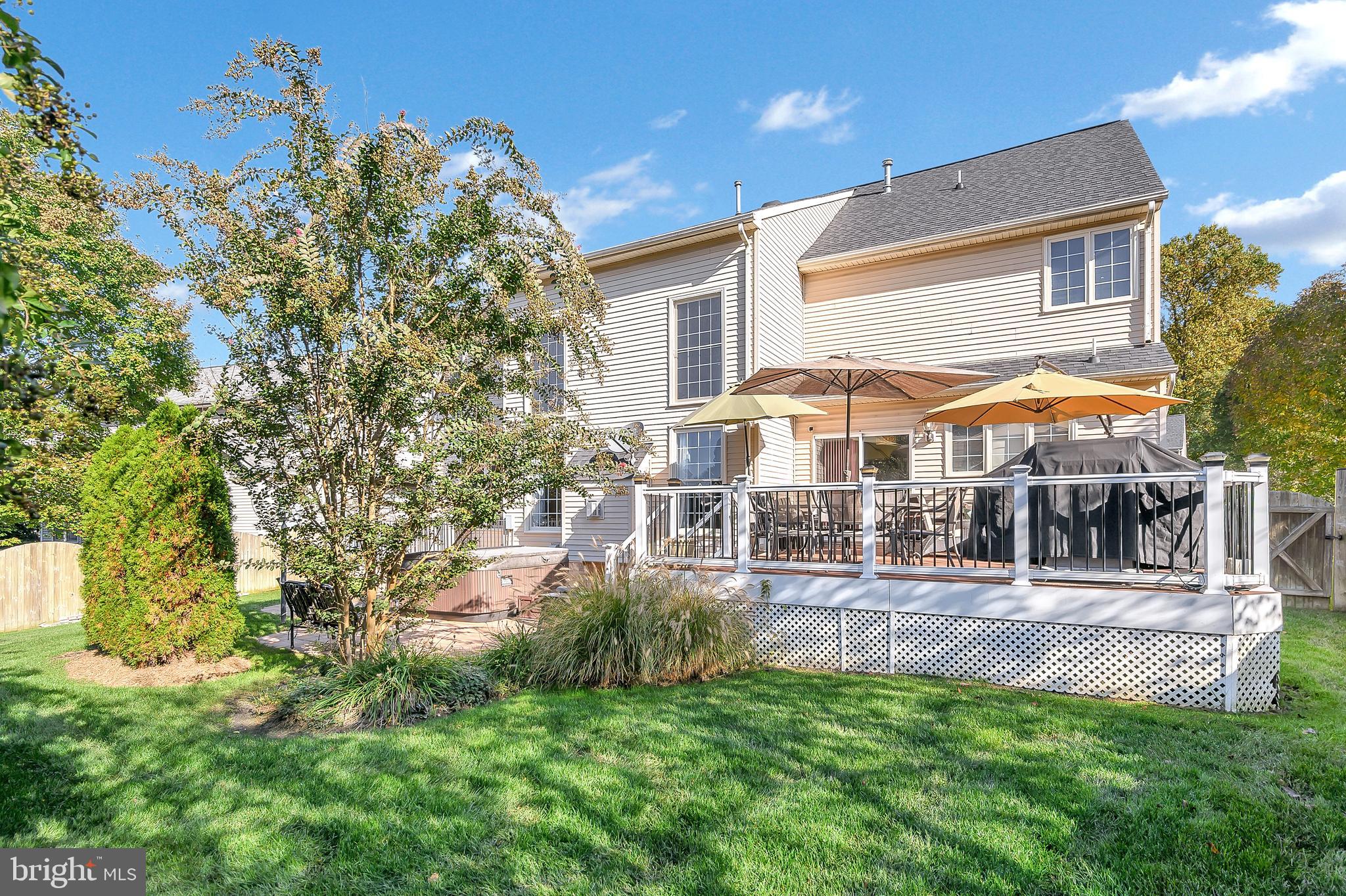 CLIFTON CREST - Residential