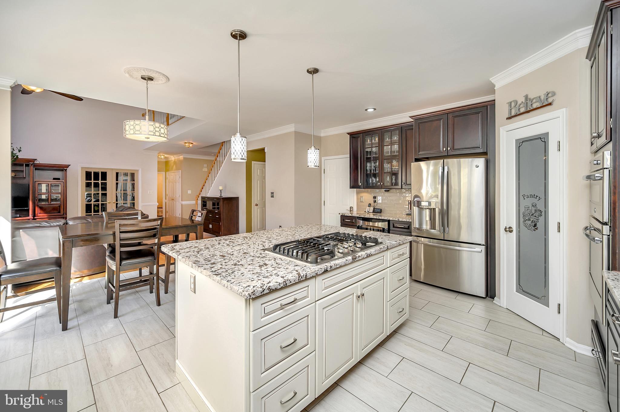 CLIFTON CREST - Residential