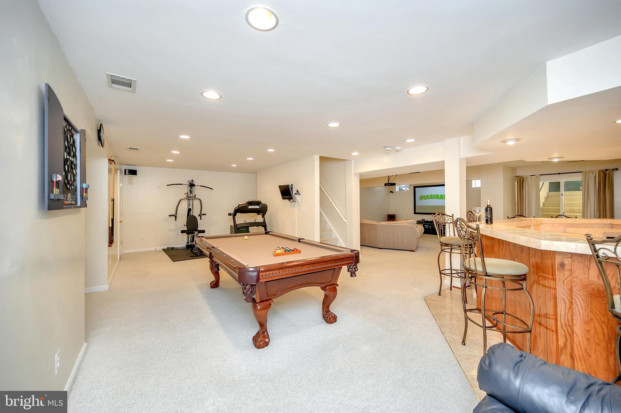 CLIFTON CREST - Residential