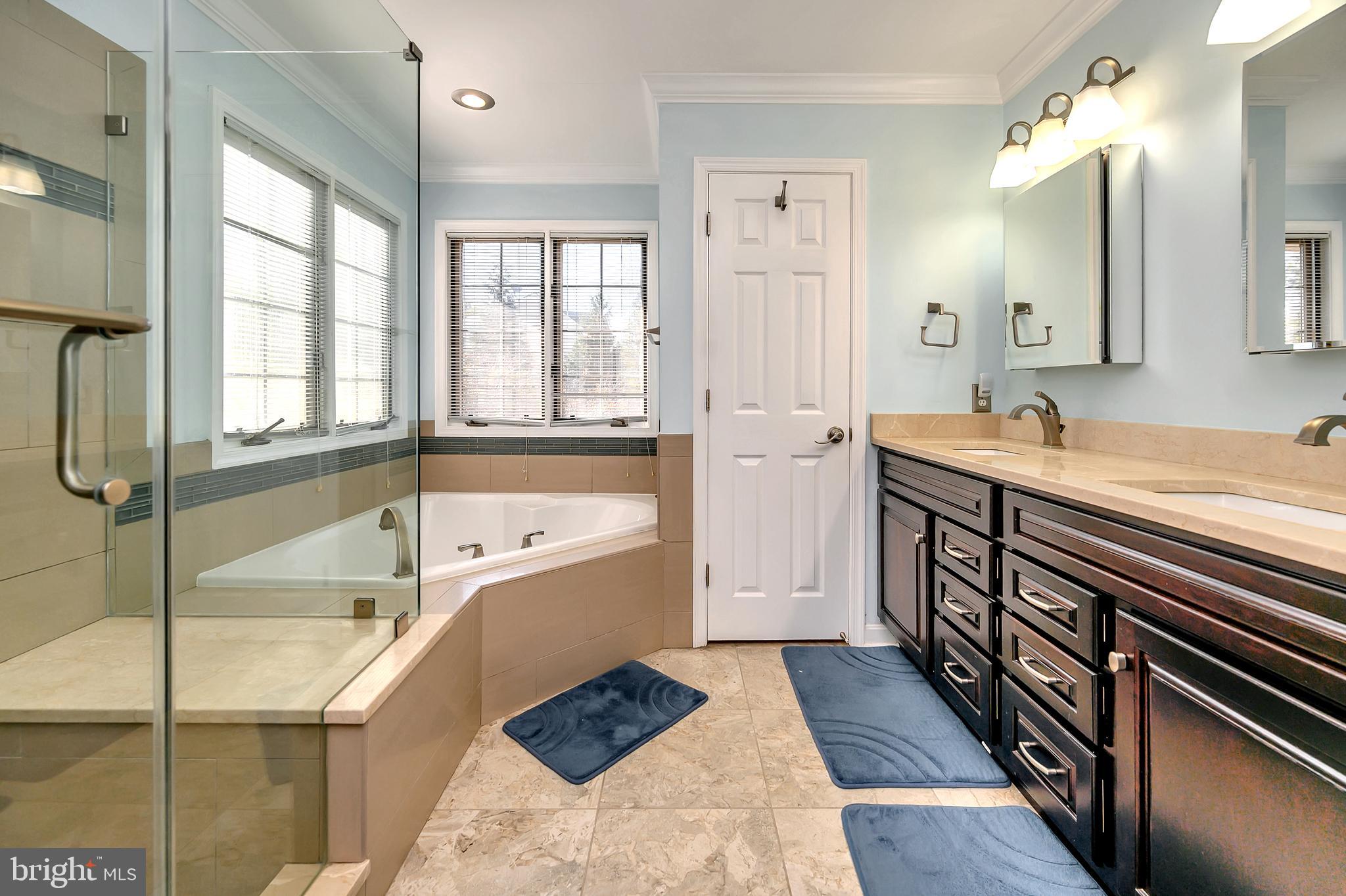 CLIFTON CREST - Residential