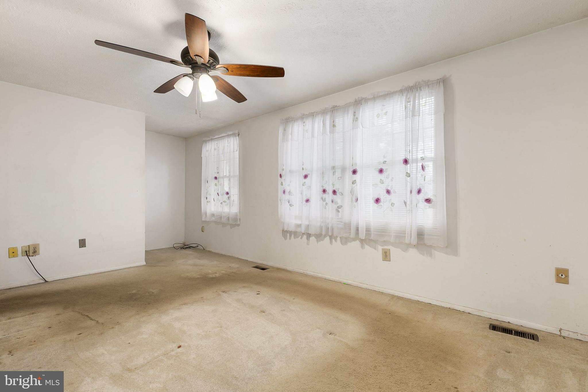 GERMANTOWN ESTATES - Residential