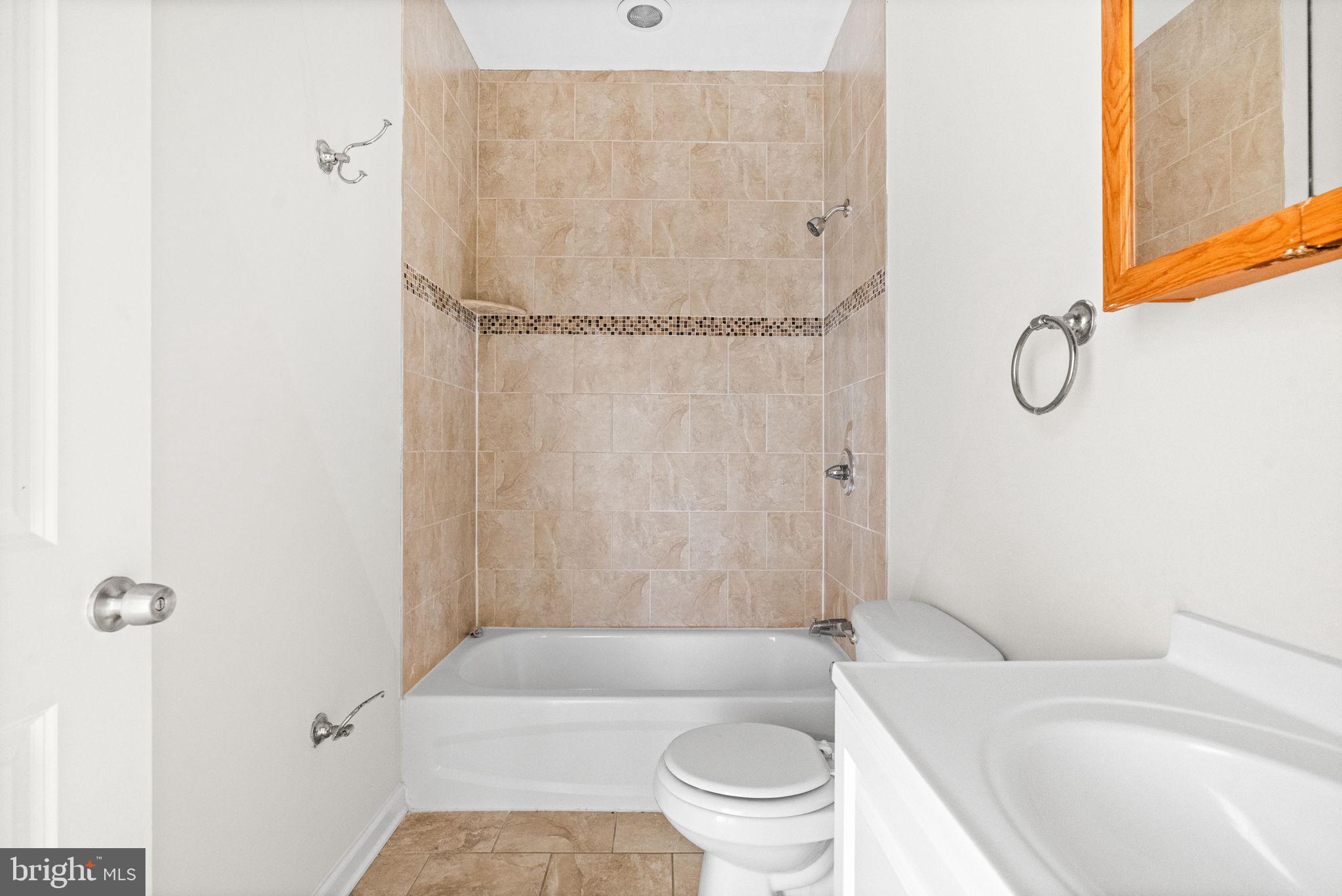 TEMPLE UNIVERSITY - Residential Income