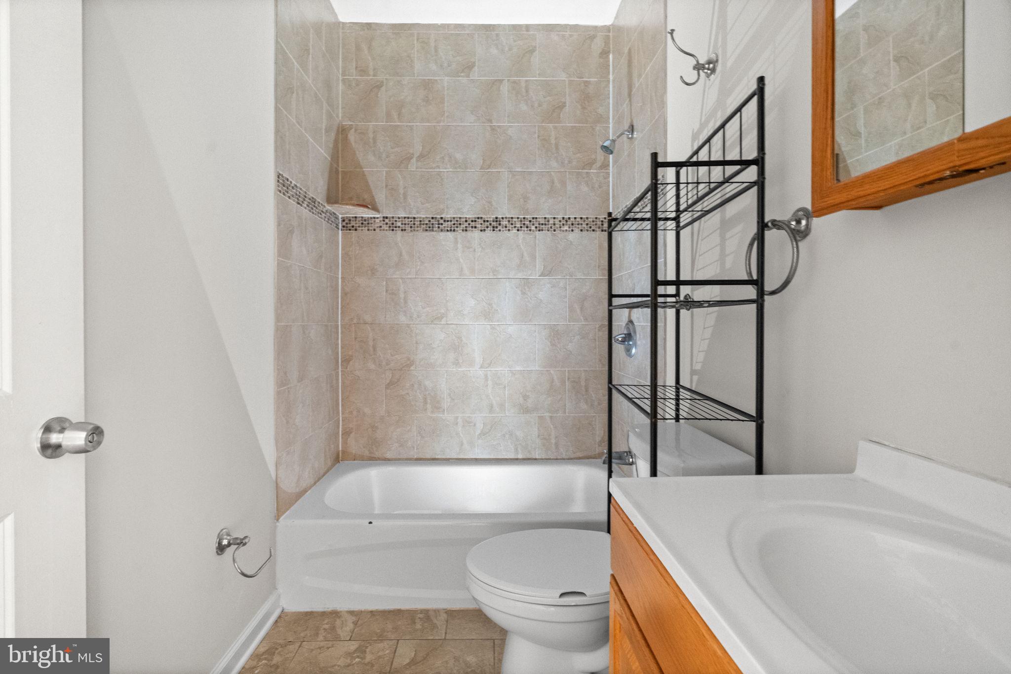 TEMPLE UNIVERSITY - Residential Income