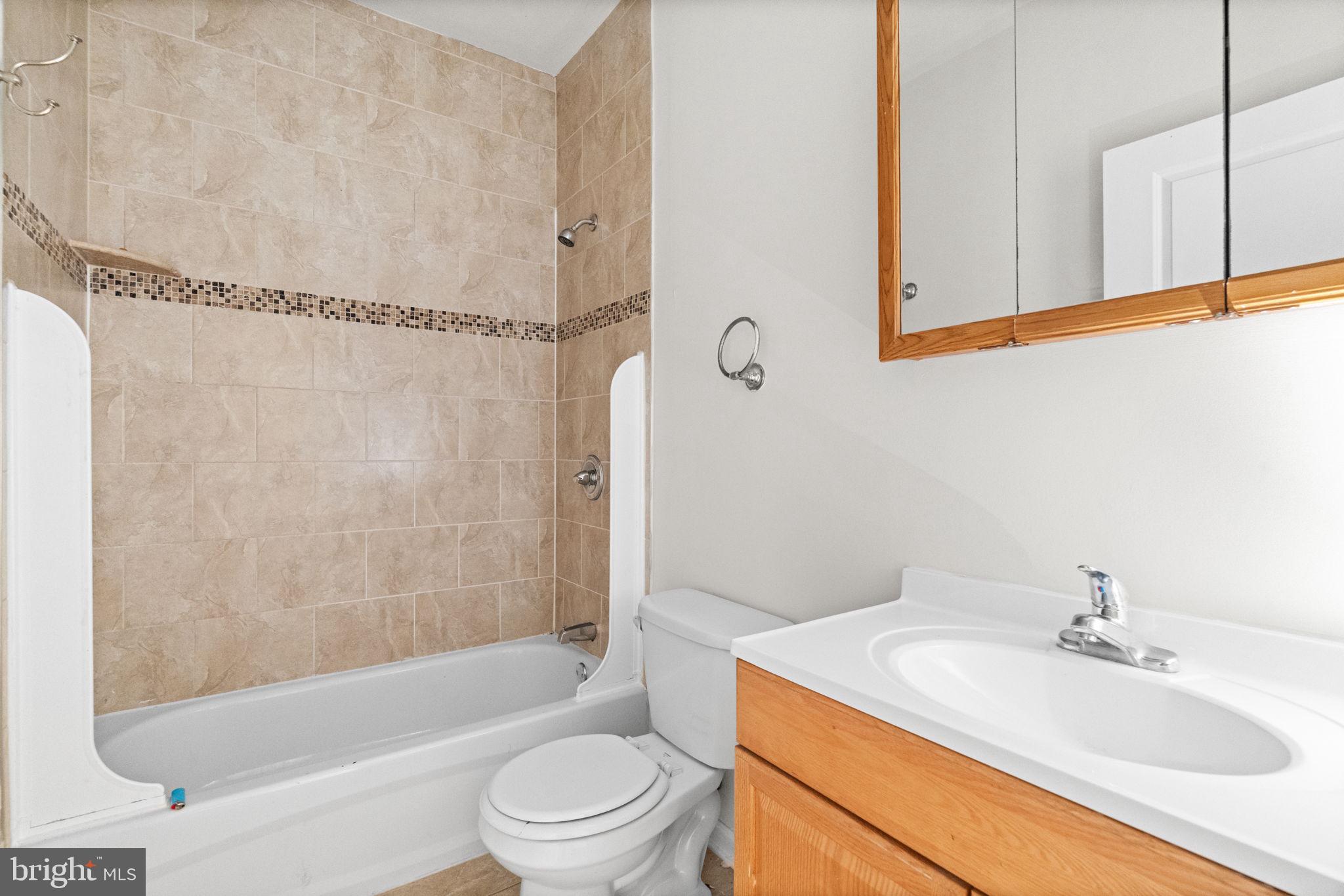 TEMPLE UNIVERSITY - Residential Income