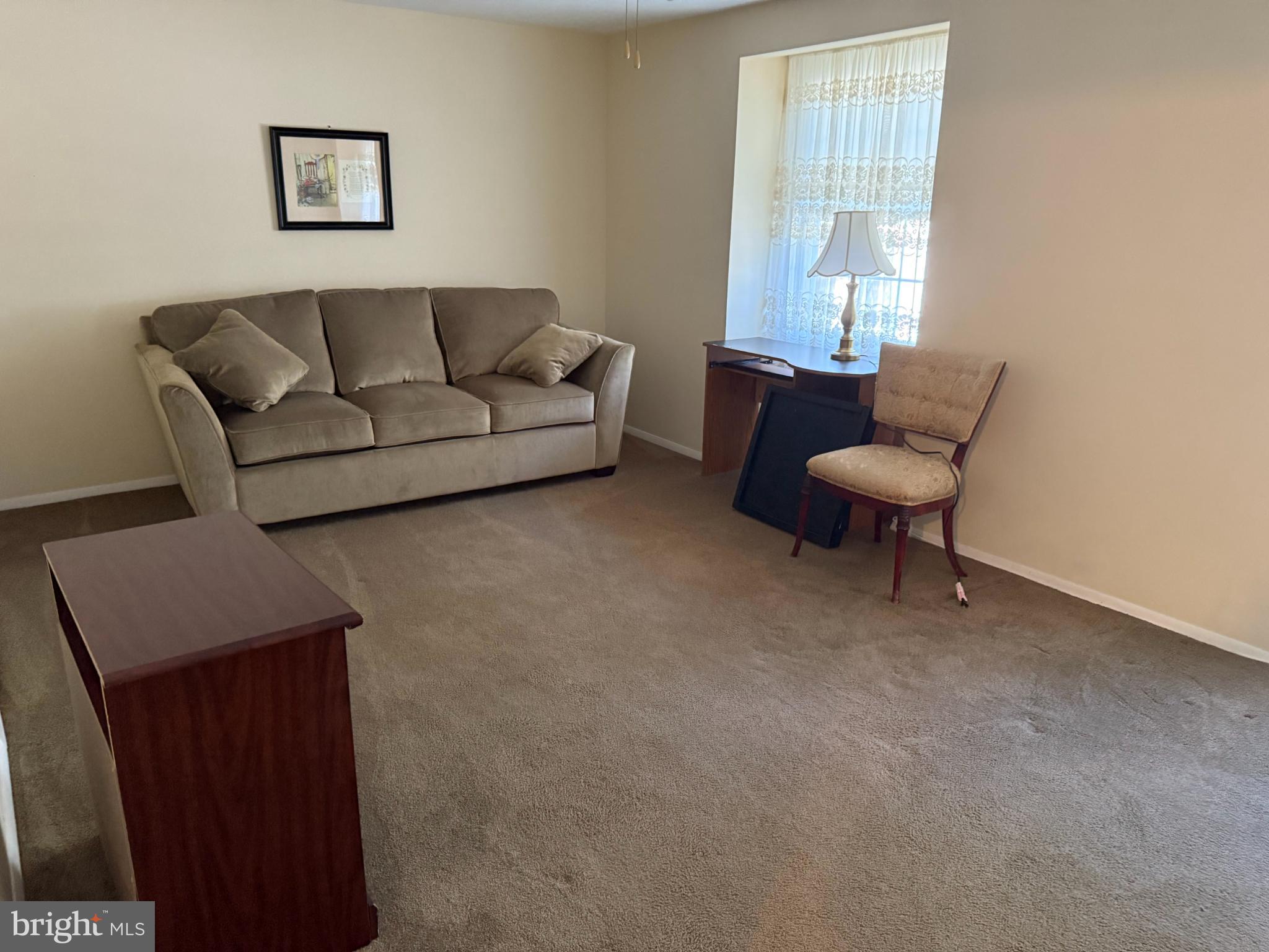 CROFTON TOWNE - Residential