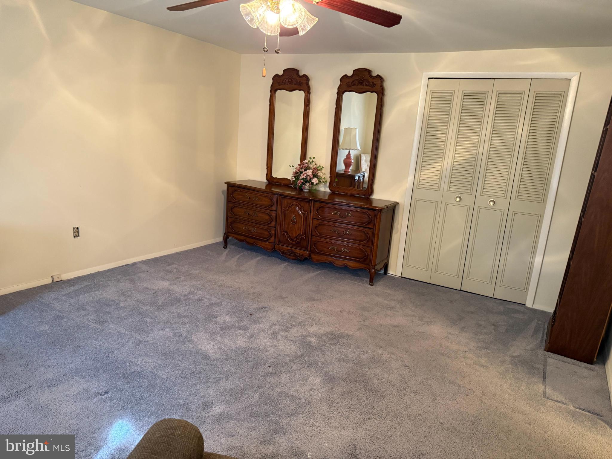 CROFTON TOWNE - Residential