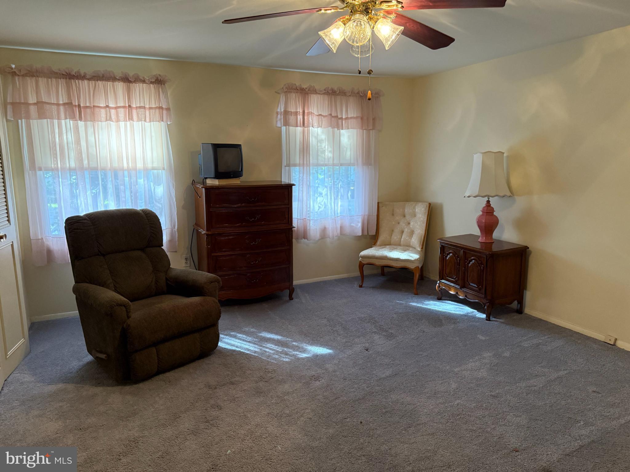 CROFTON TOWNE - Residential